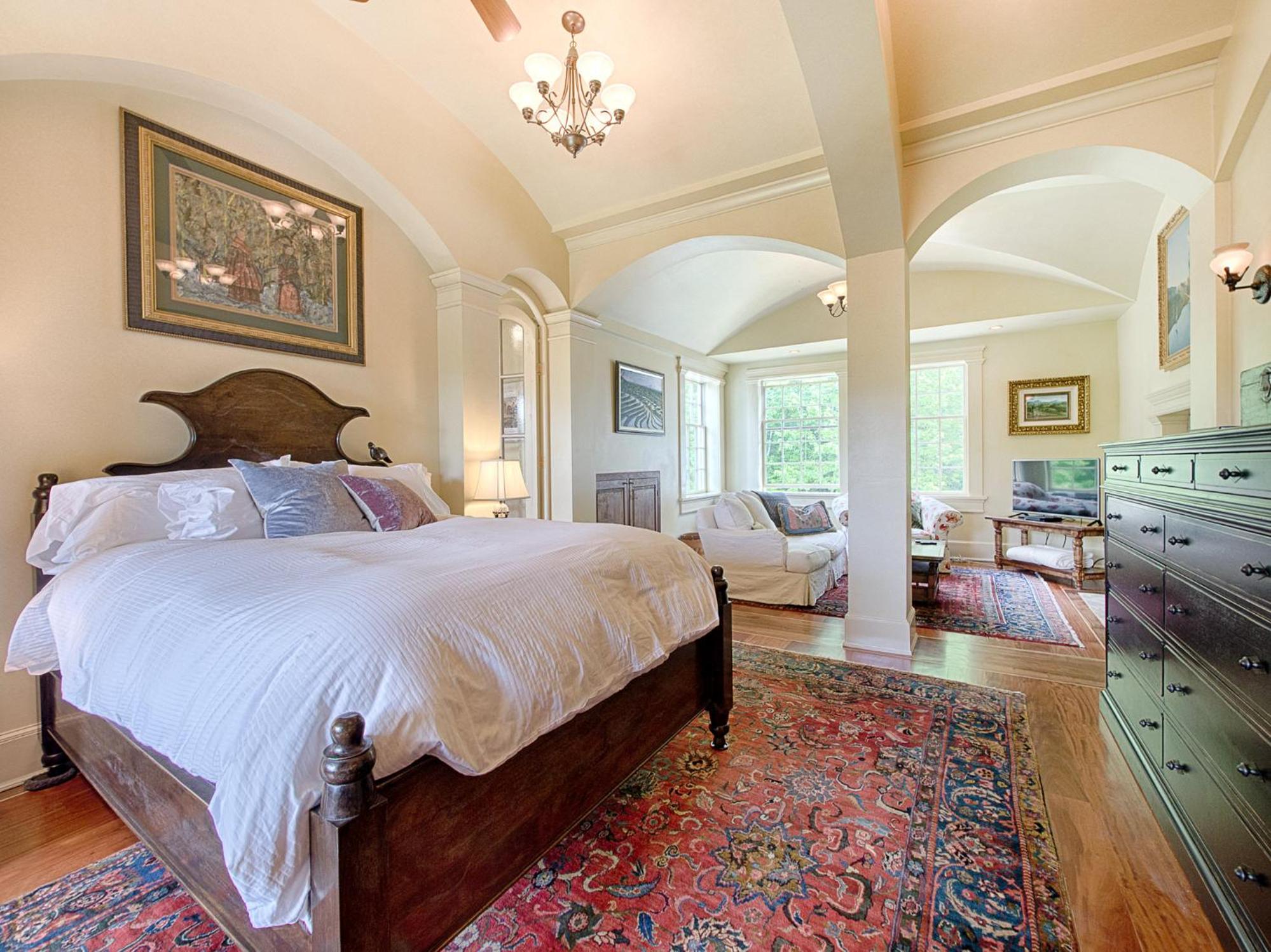 Deluxe Queen Room photo 2