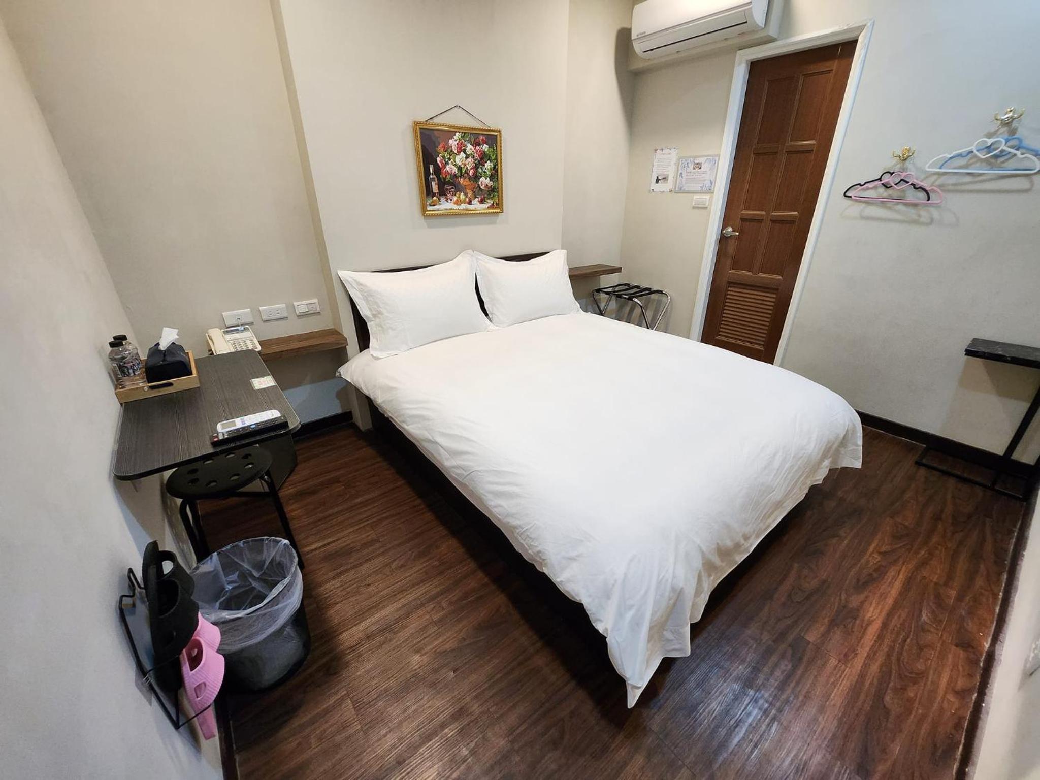 Standard Double Room photo 1