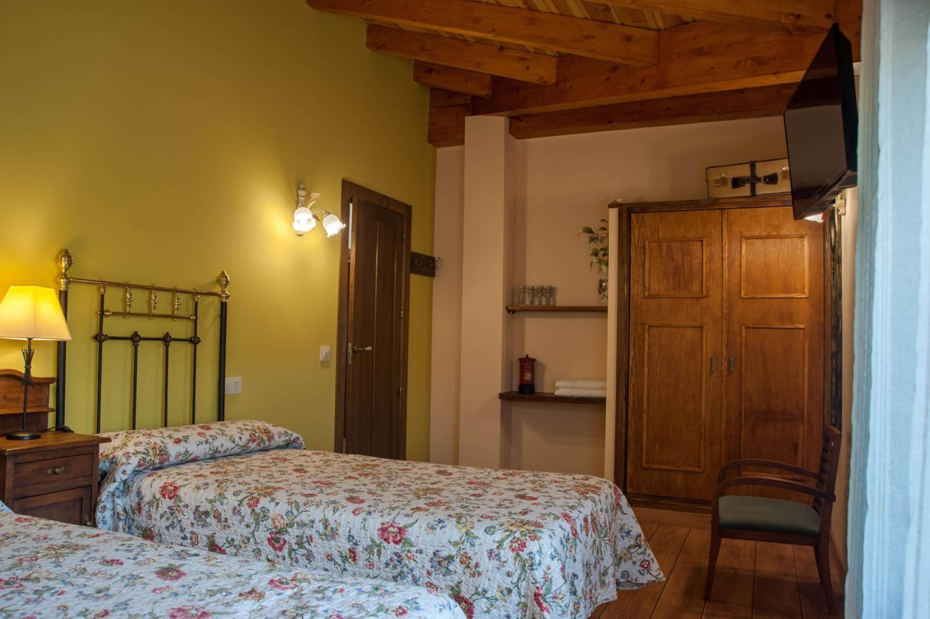 Casa de Seis Habitaciones