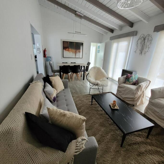 Two-Bedroom House photo 3