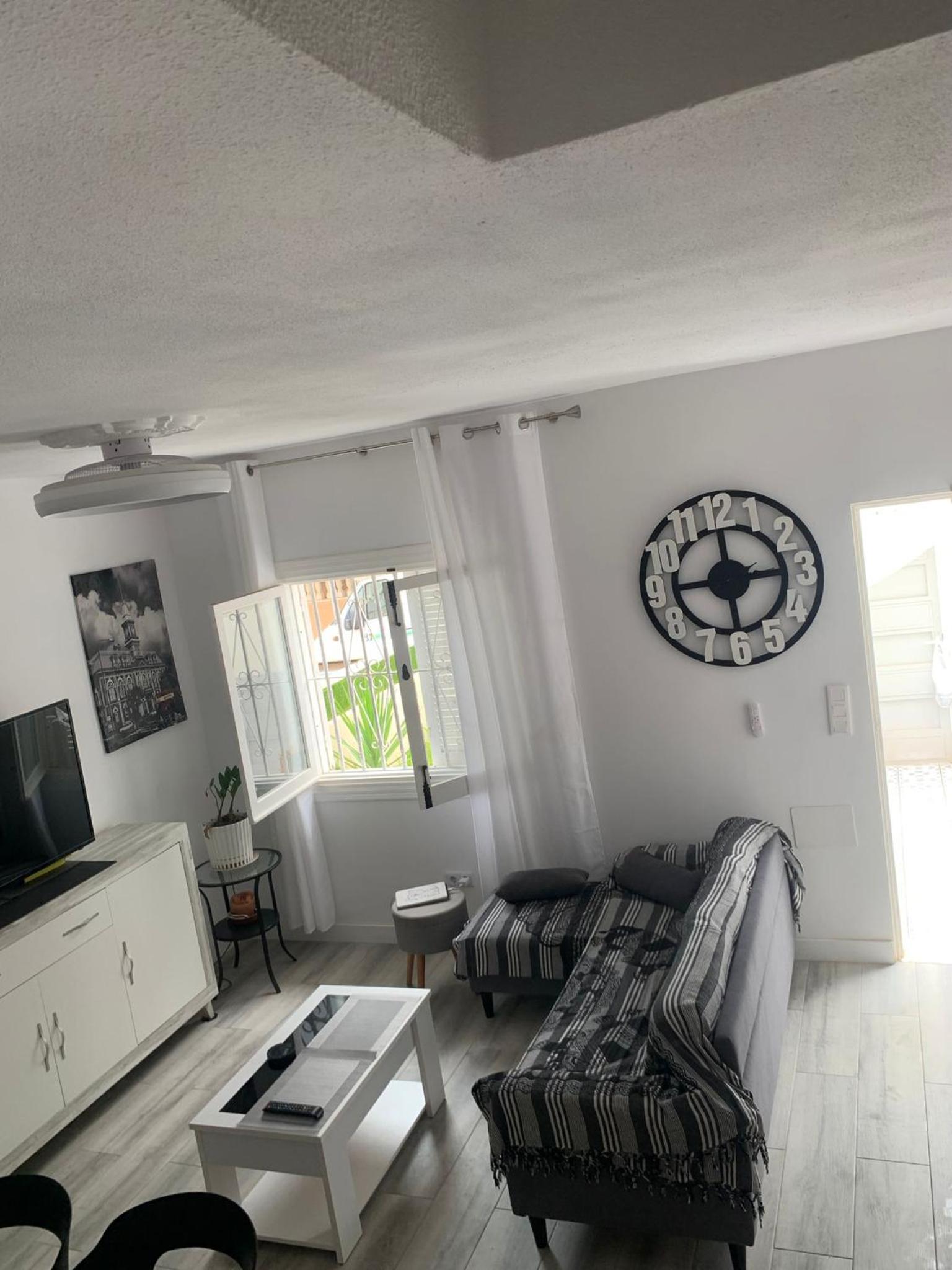 Casa de tres habitaciones