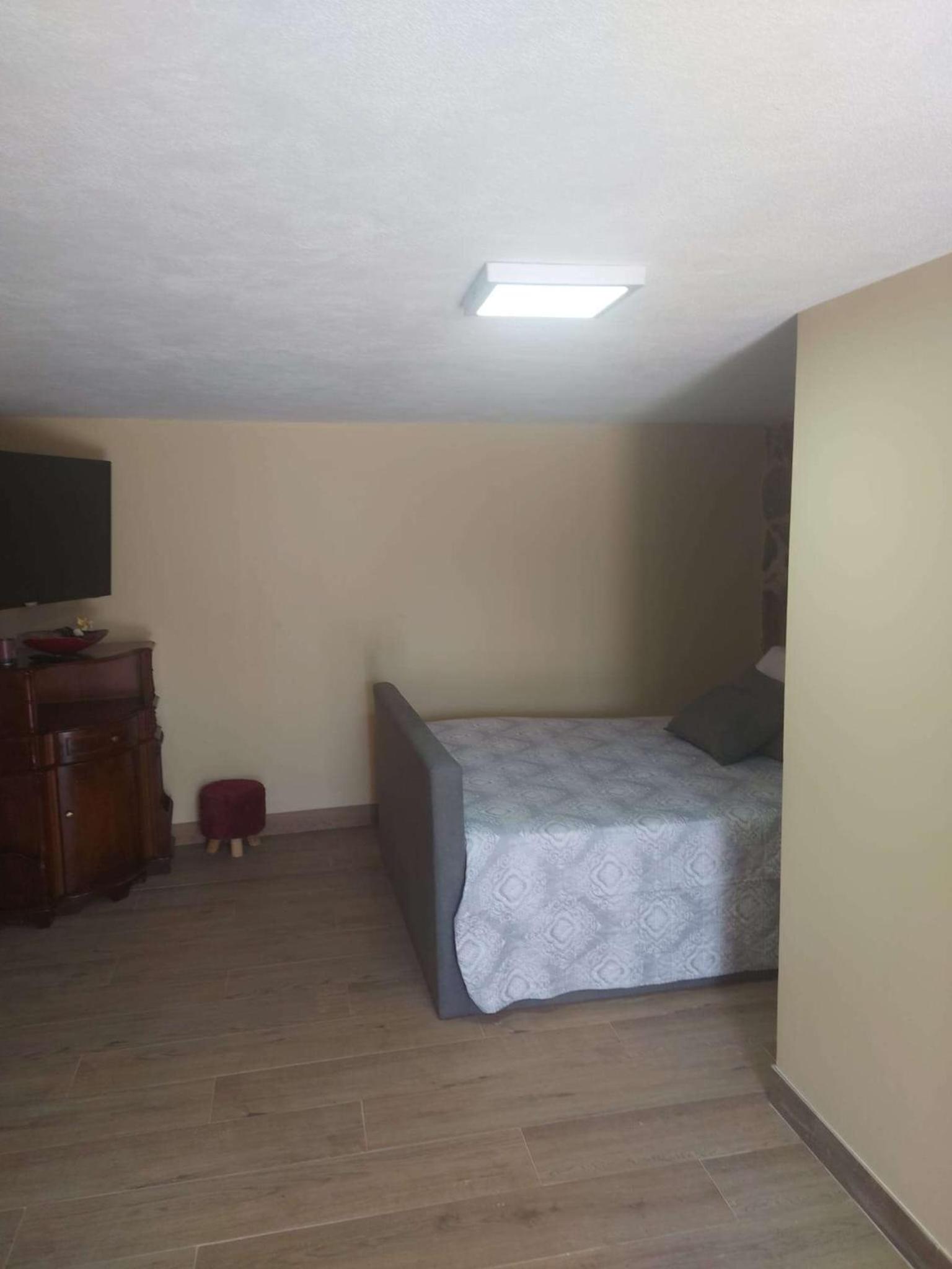 Double Room with Private Bathroom photo 1