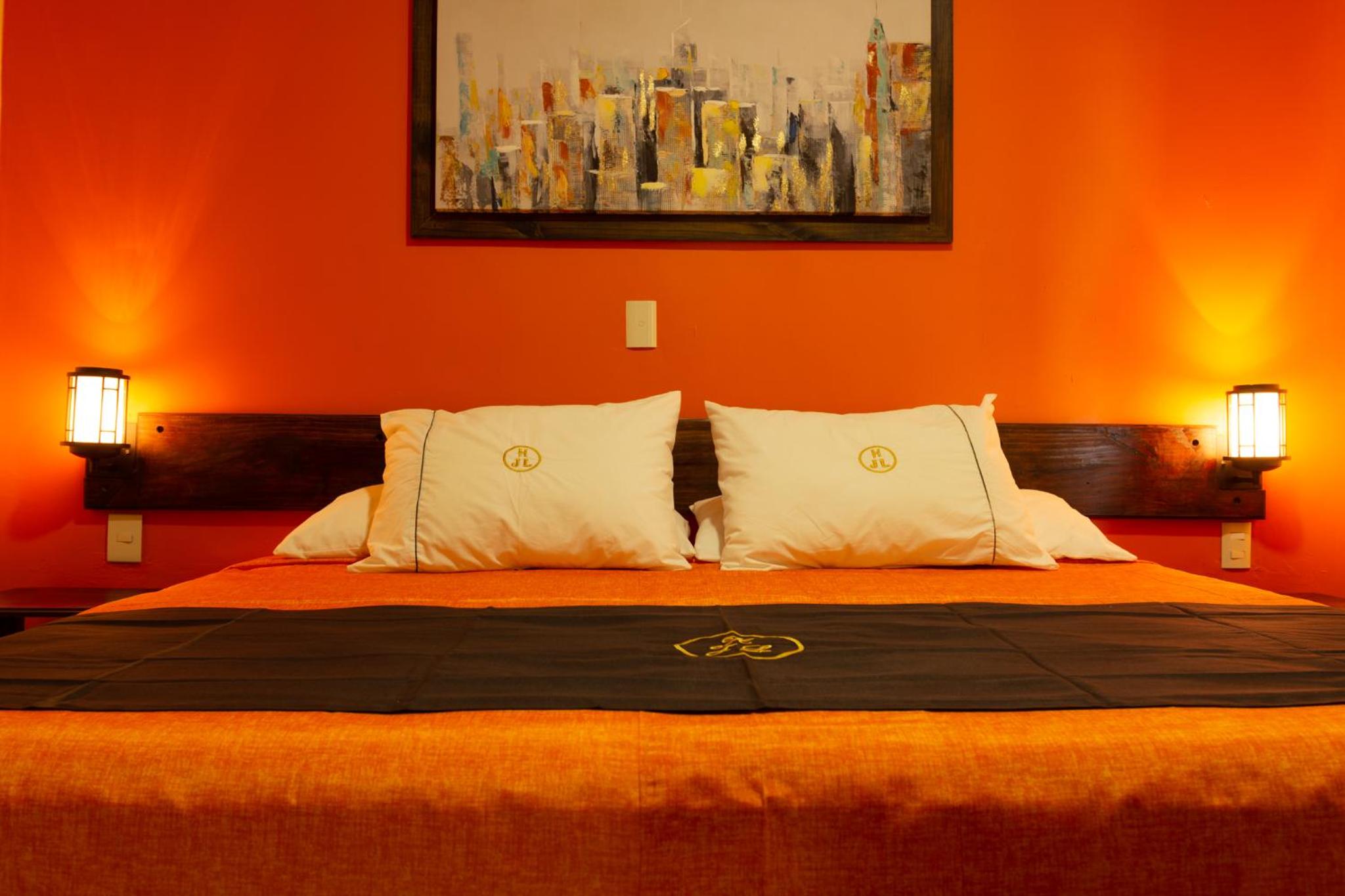 Standard Queen Room photo 3