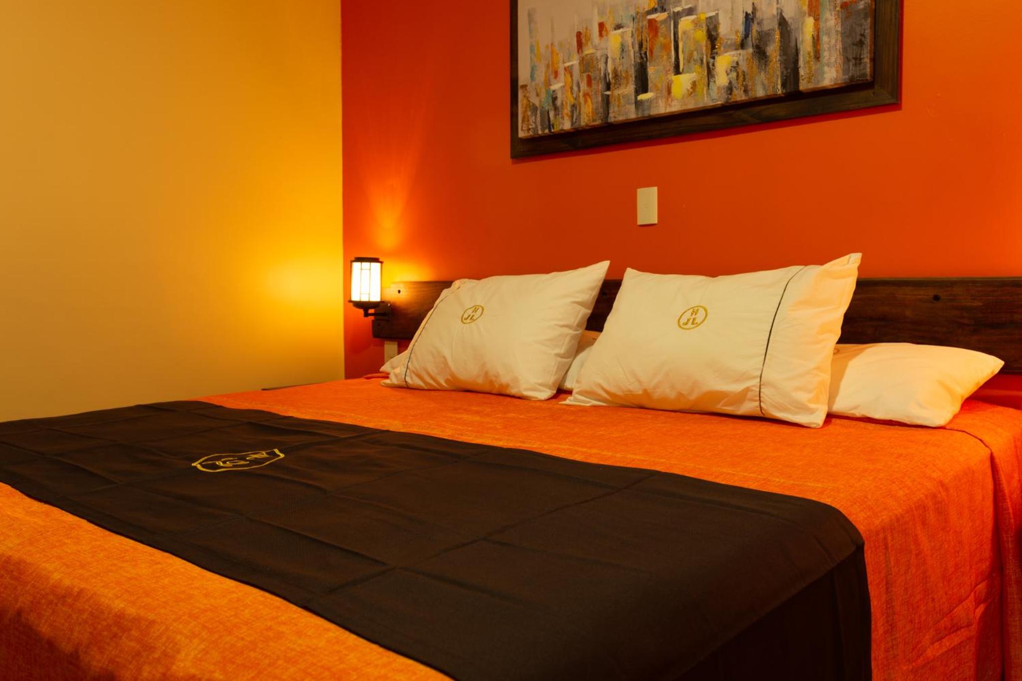 Standard Queen Room photo 1