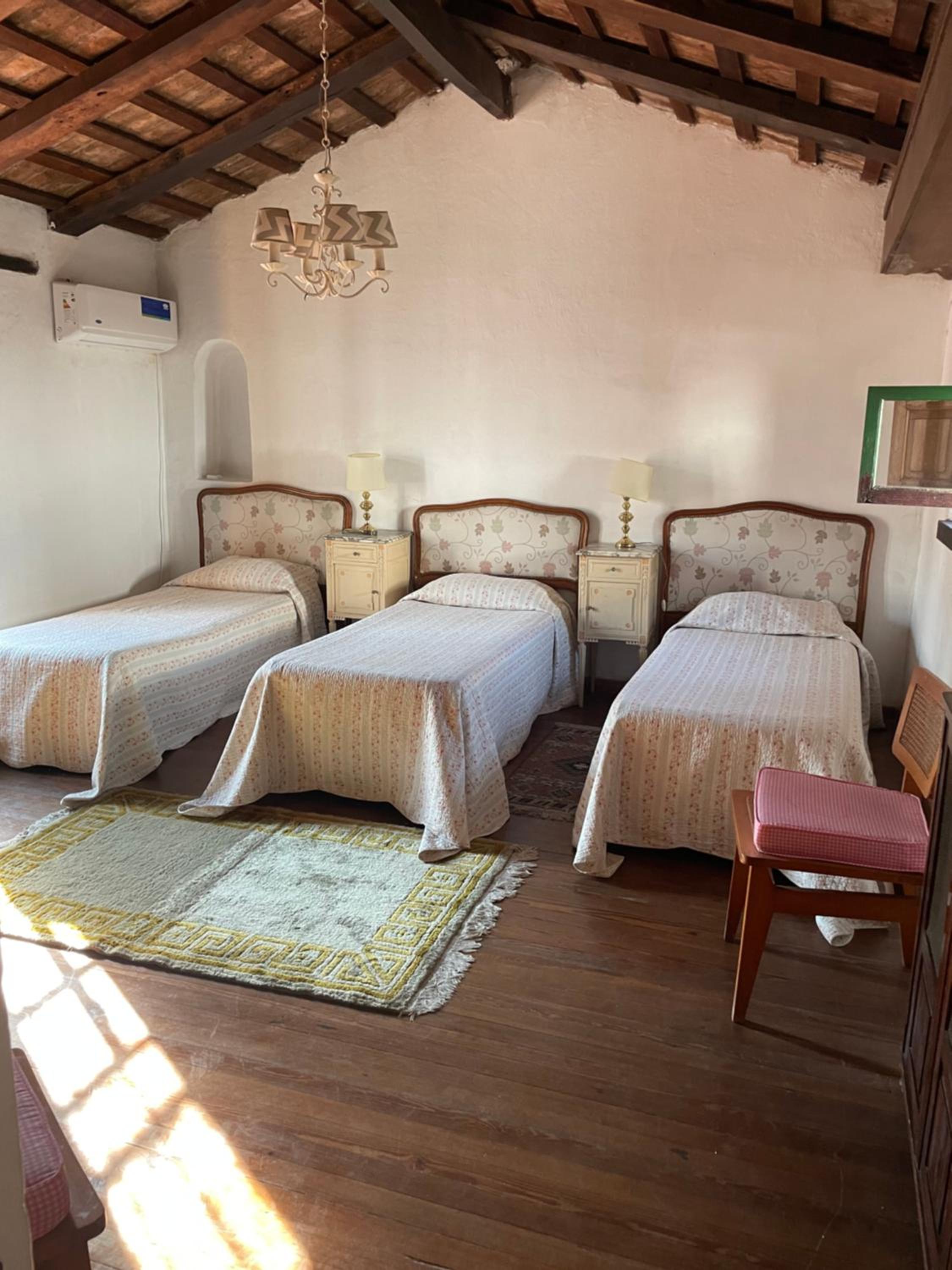 Double Room with Private Bathroom photo 1