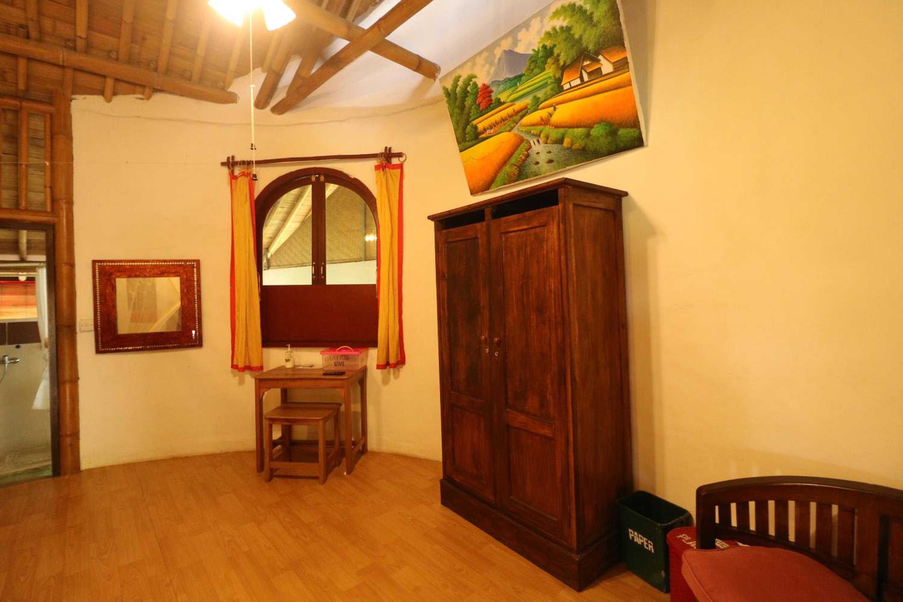 Bamboo Double Room with Garden View - Photo 18