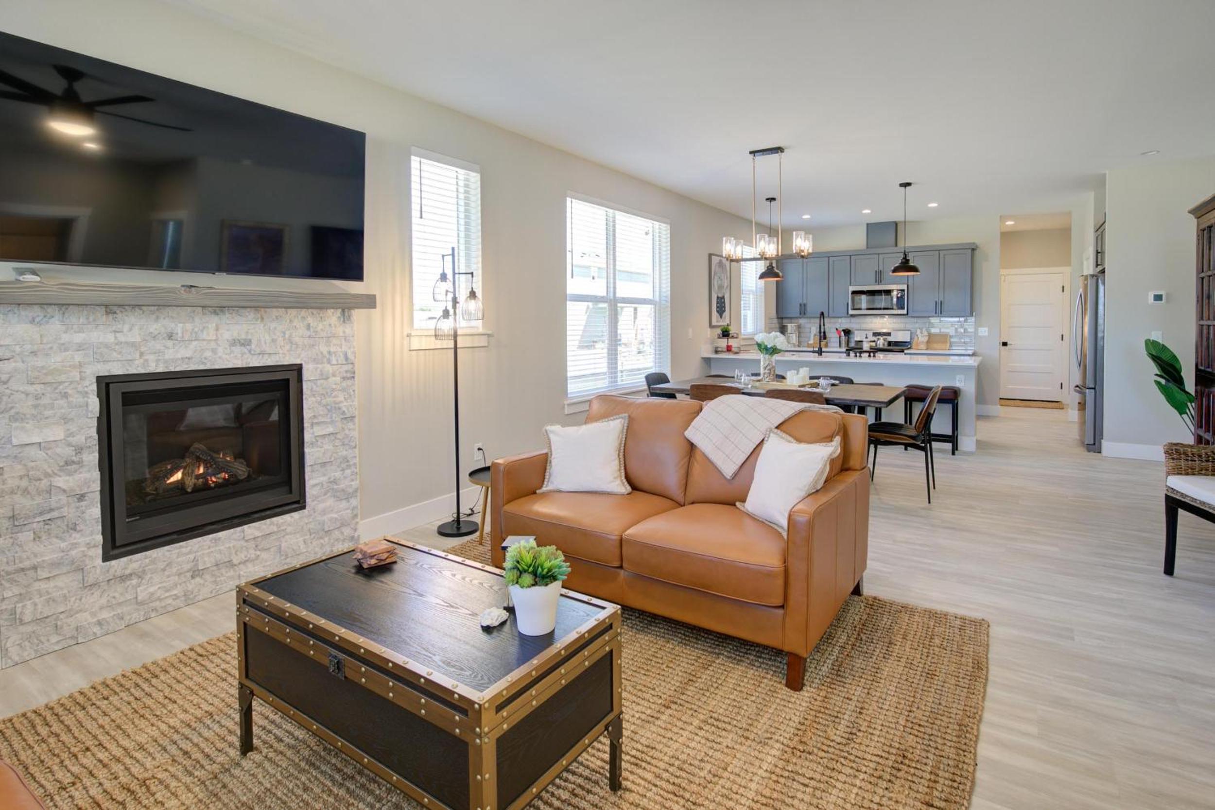 Three-Bedroom Vacation Home  photo 2