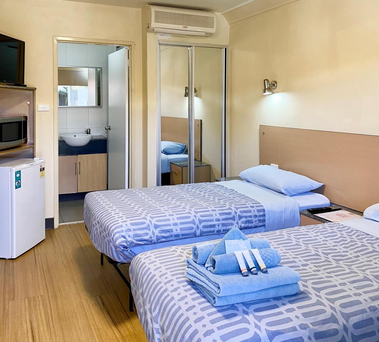 Standard Twin Room photo 3