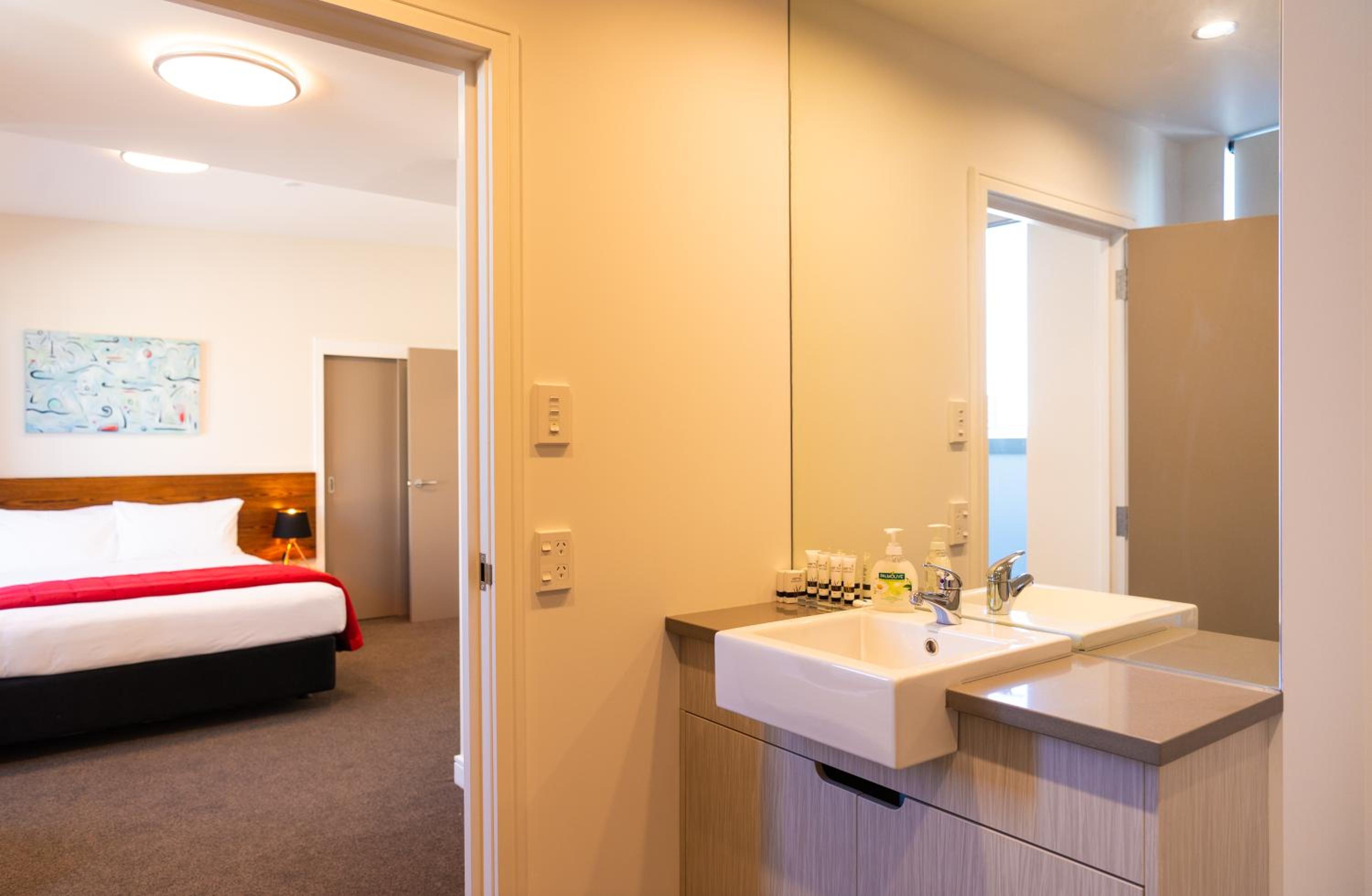 North Wing Three-Bedroom Penthouse - Photo 3