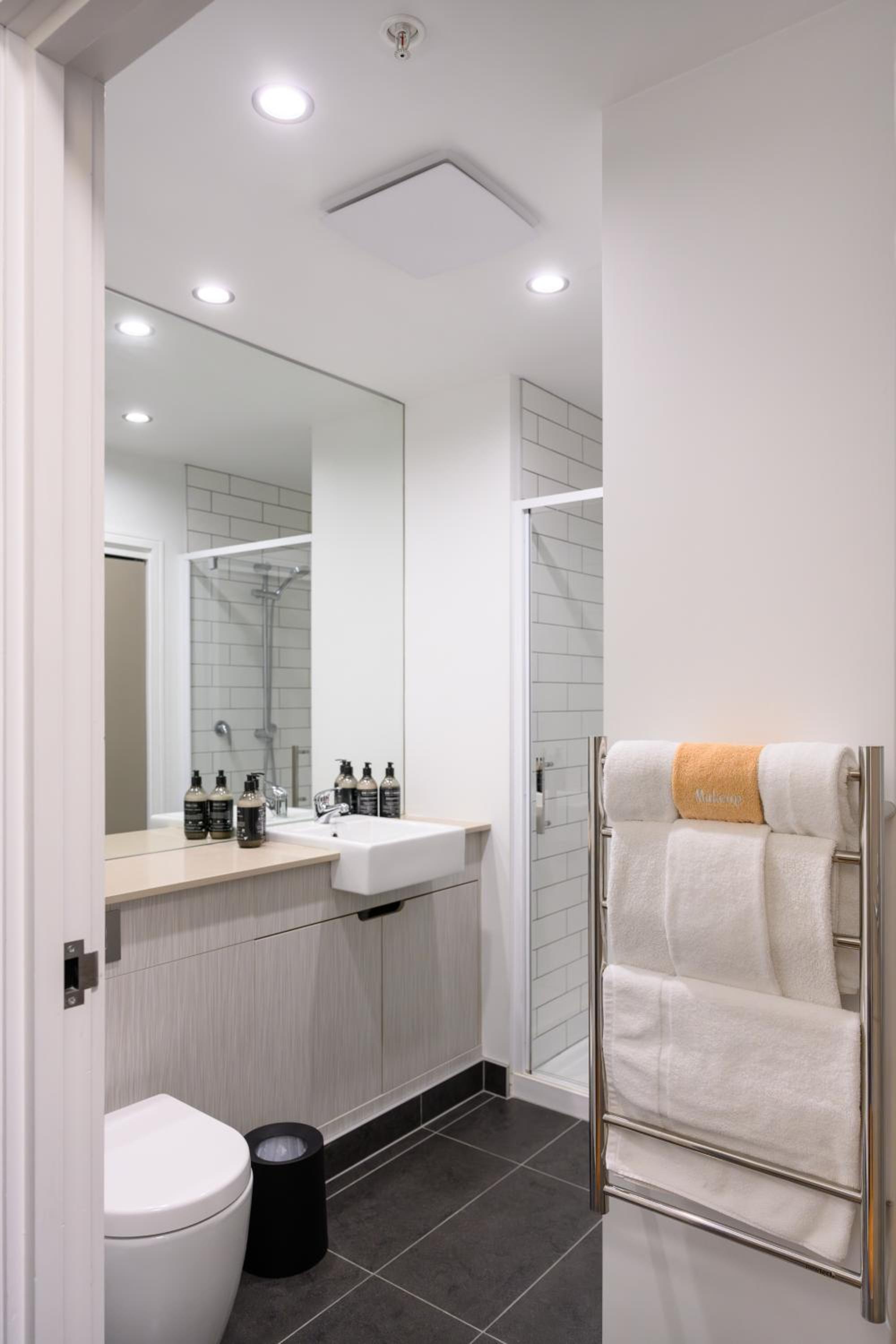 North One Bedroom Apartment - Photo 4