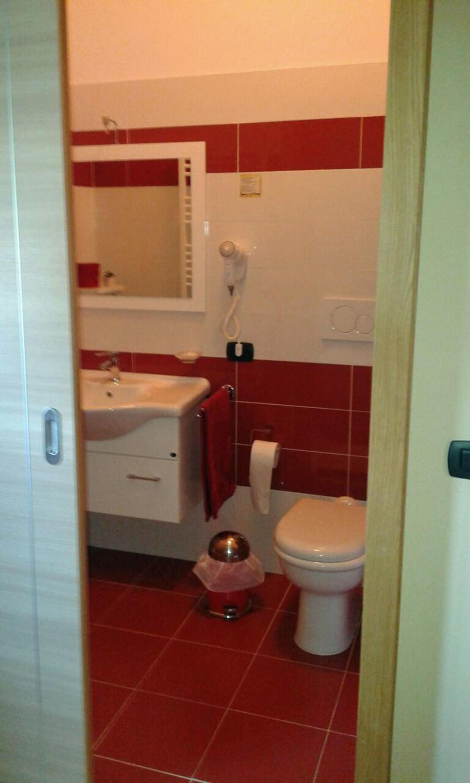 Twin Room with Bathroom photo 2