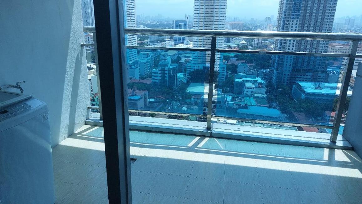 Studio with Balcony - Photo 36