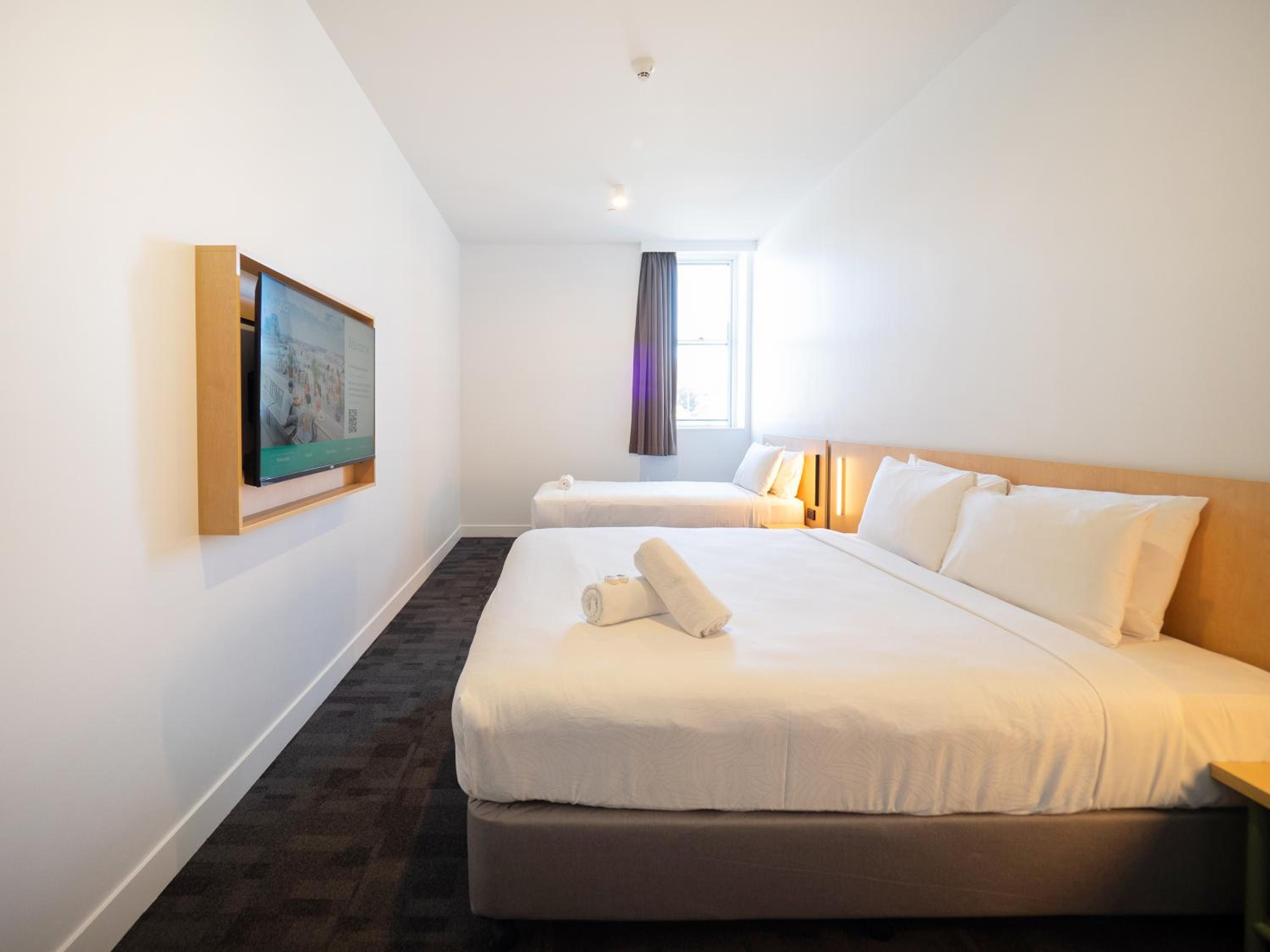 King Plus One with Ensuite