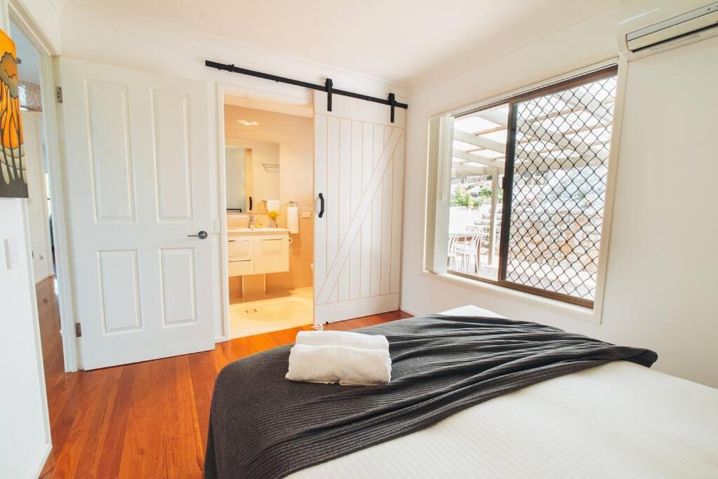Three-Bedroom House photo 1