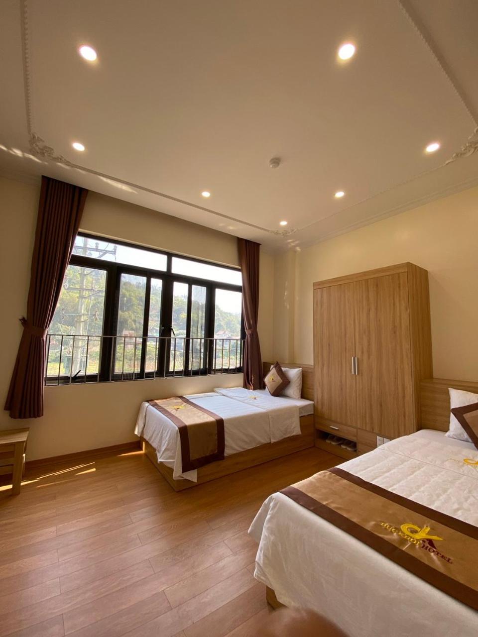 Deluxe Twin Room photo 3