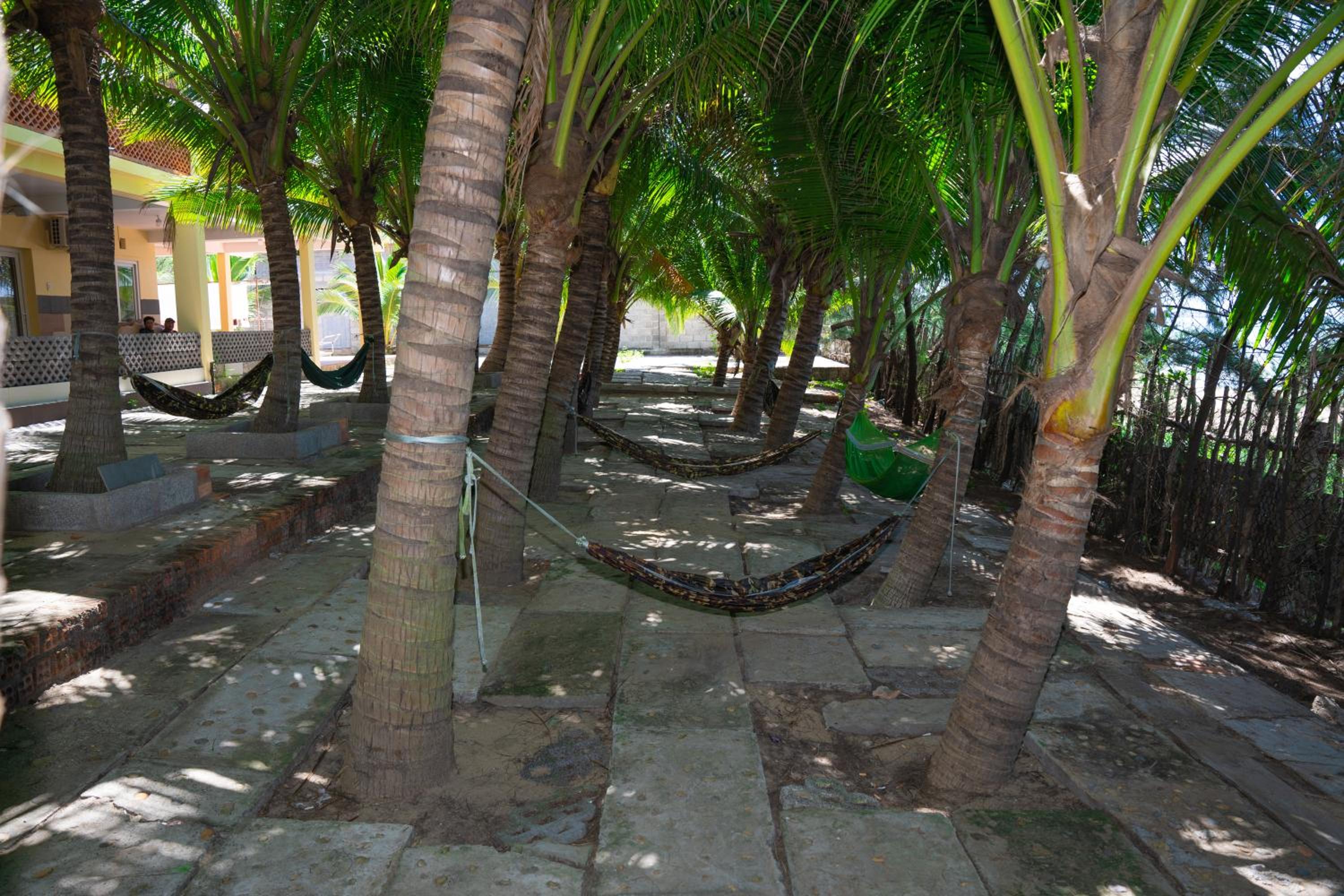 Family Room with Sea View - Photo 11