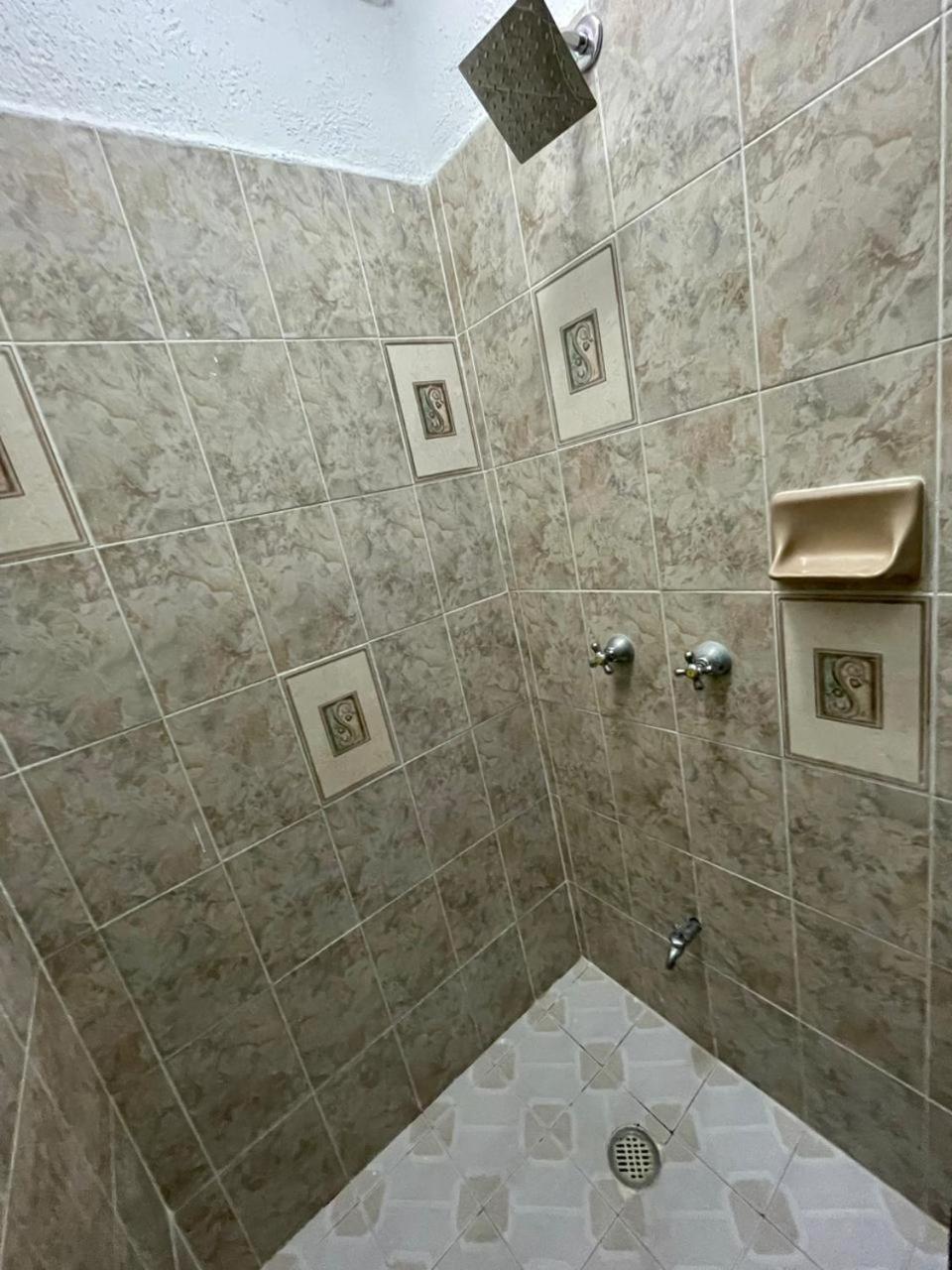 Superior King Suite photo 2