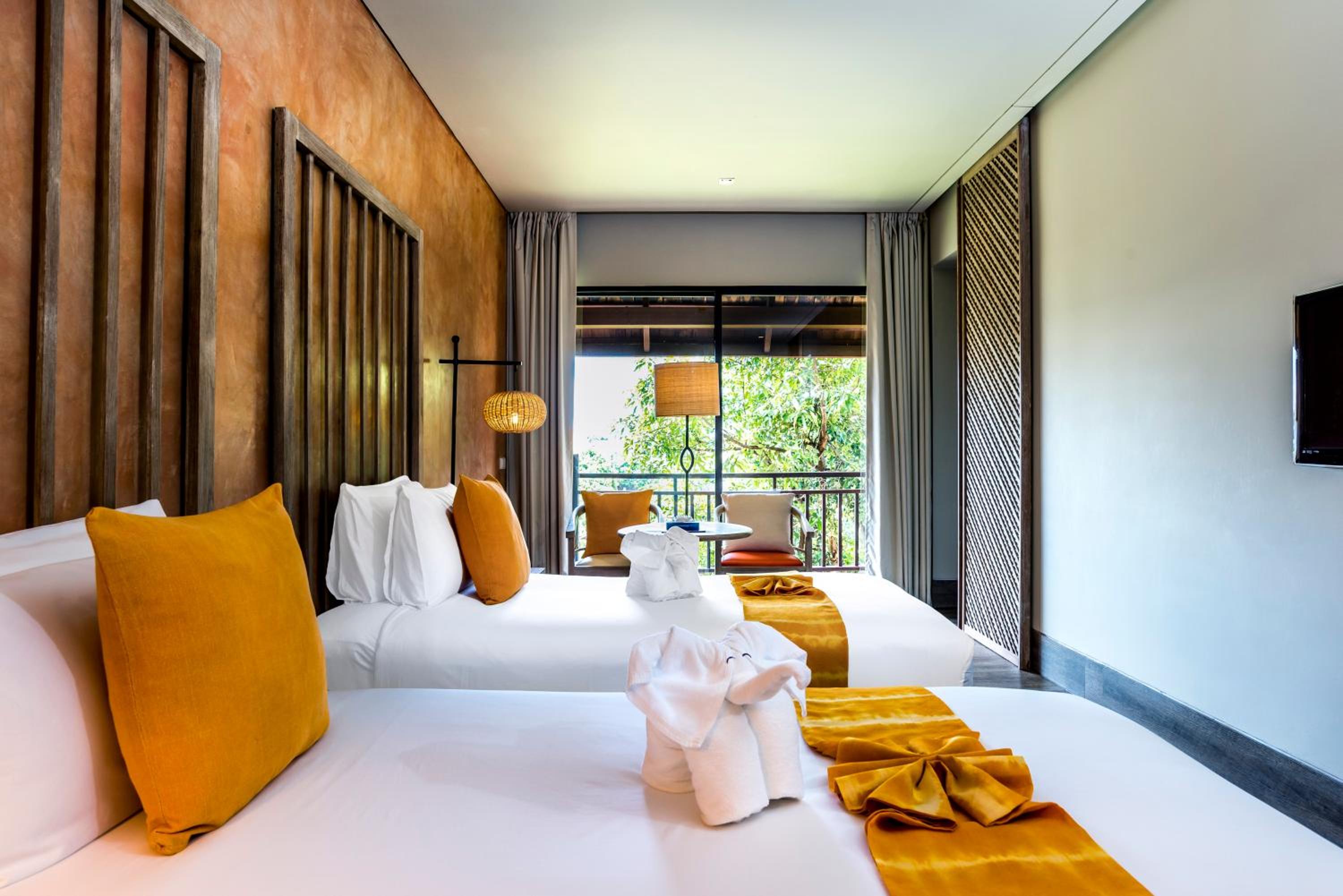 Standard Twin Room with Garden Side