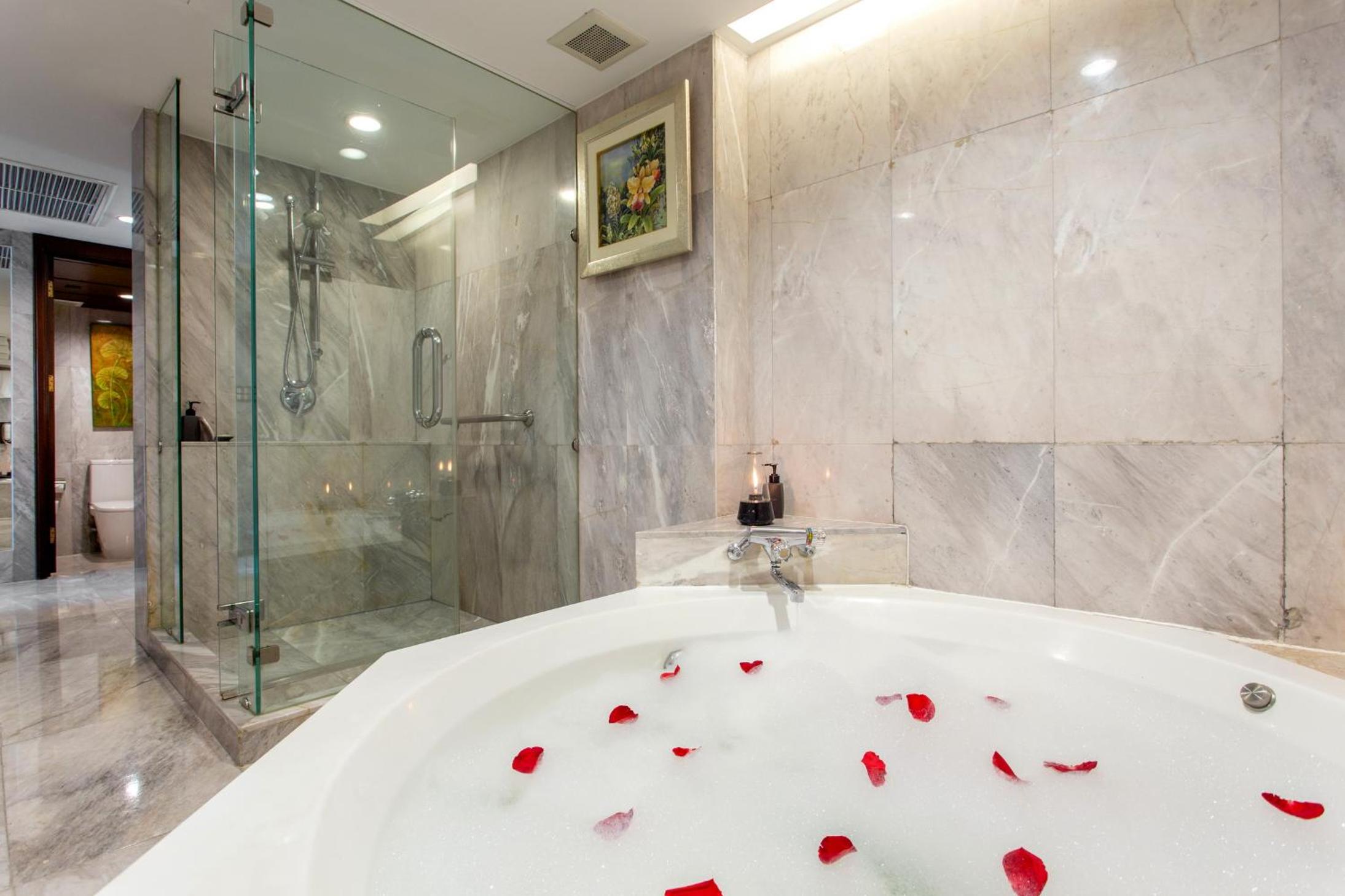 Executive Queen Suite with Terrace