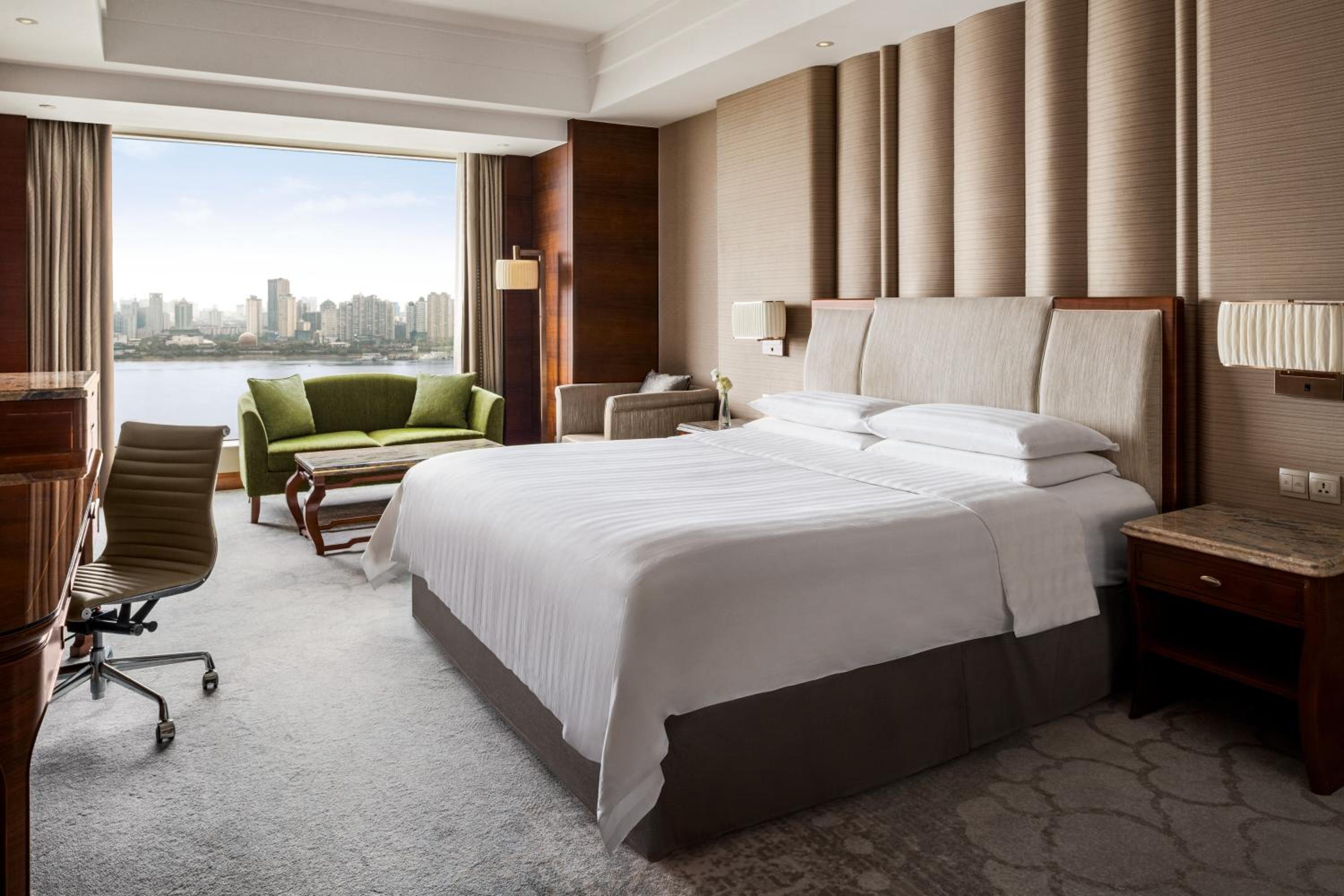 Executive King Room with River View photo 1