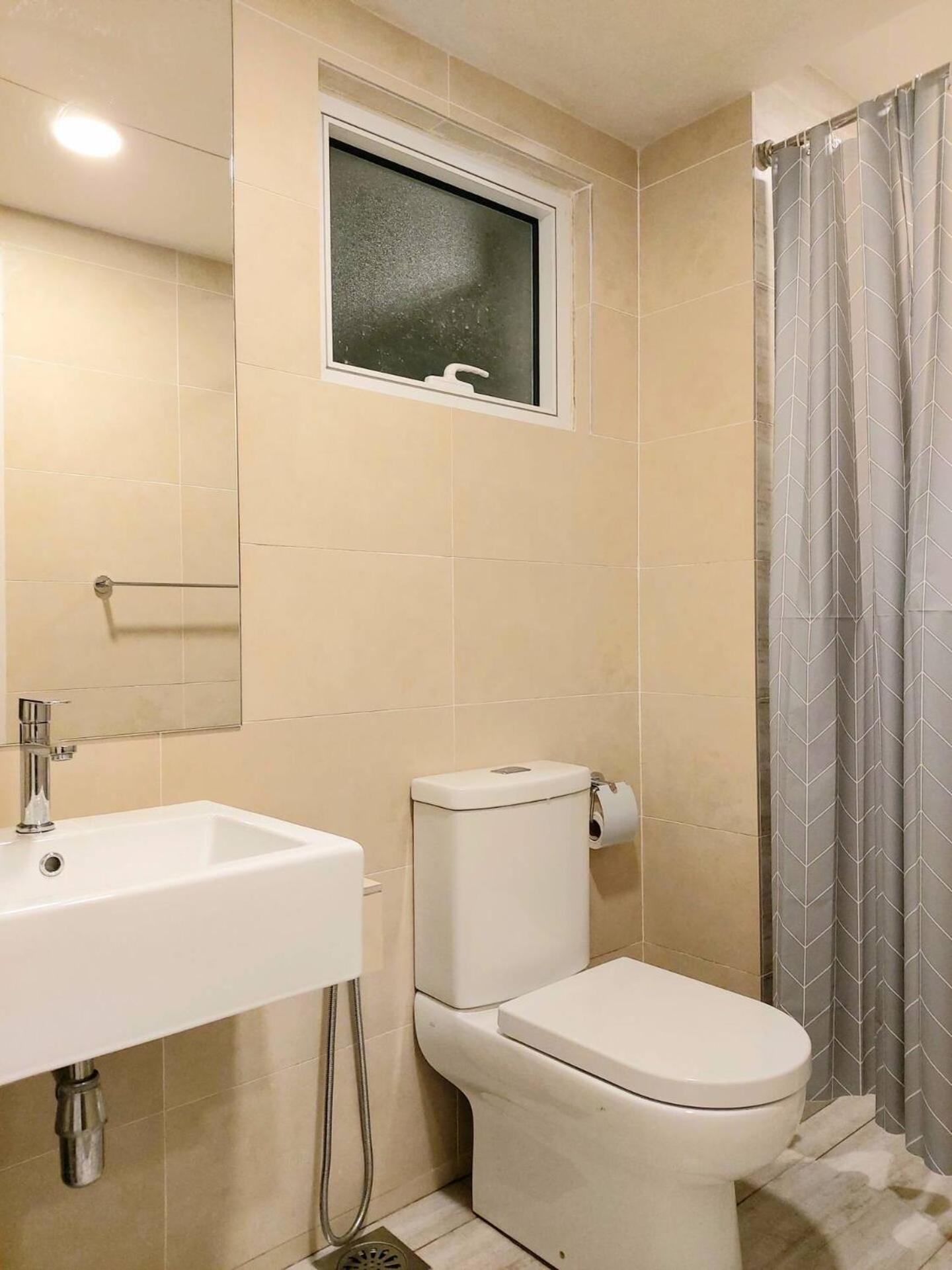 Three-Bedroom Apartment - Photo 7