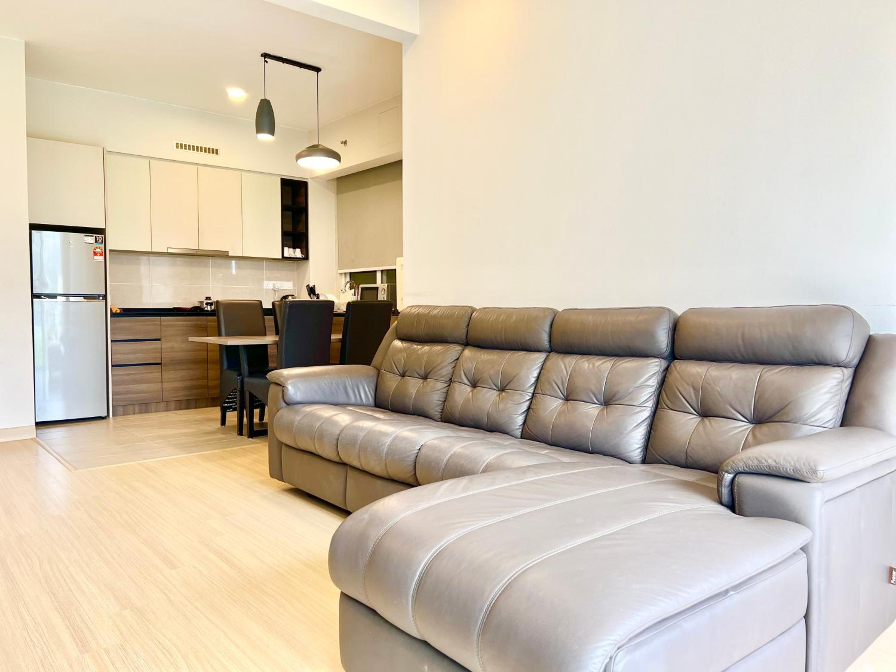 Three-Bedroom Apartment - Photo 15