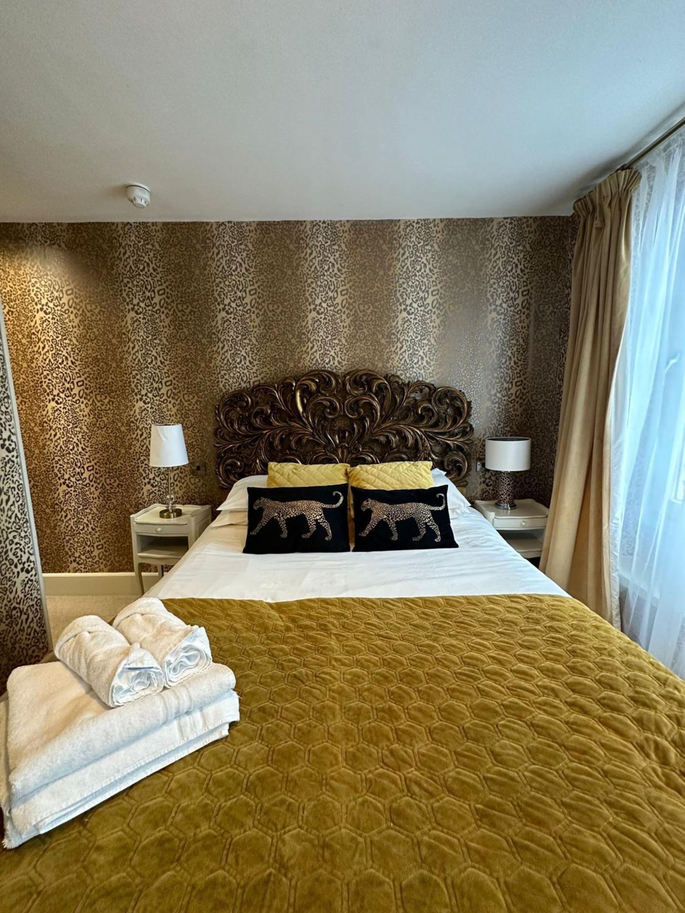 Midas photo 2