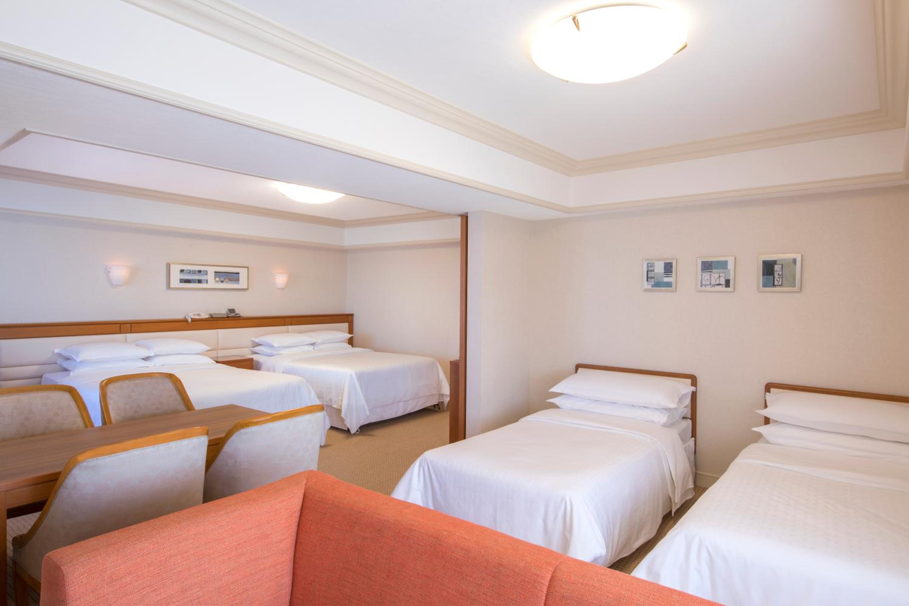 Family Premium Room 5 Beds - Photo 10