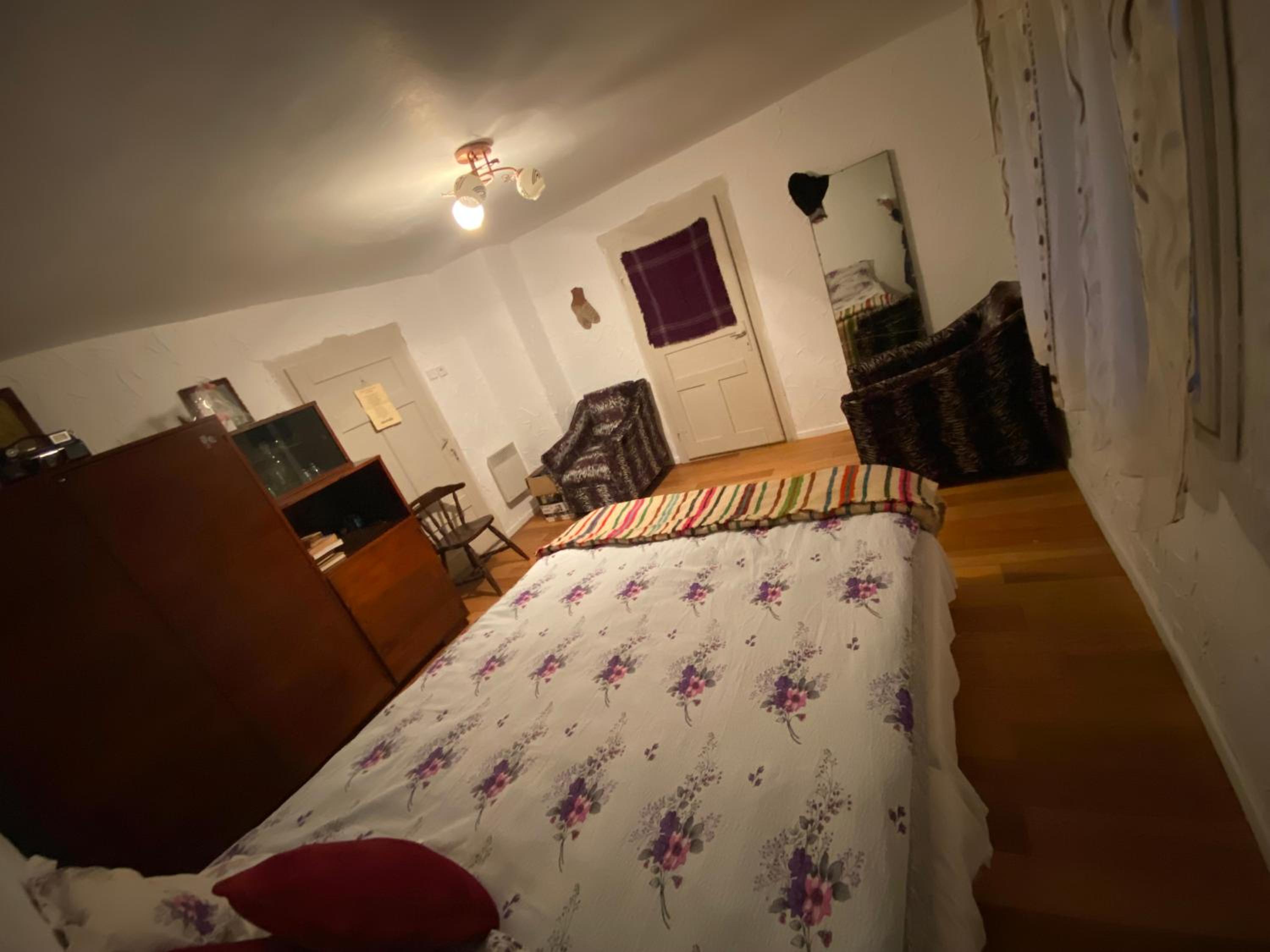 Two-Bedroom House photo 3