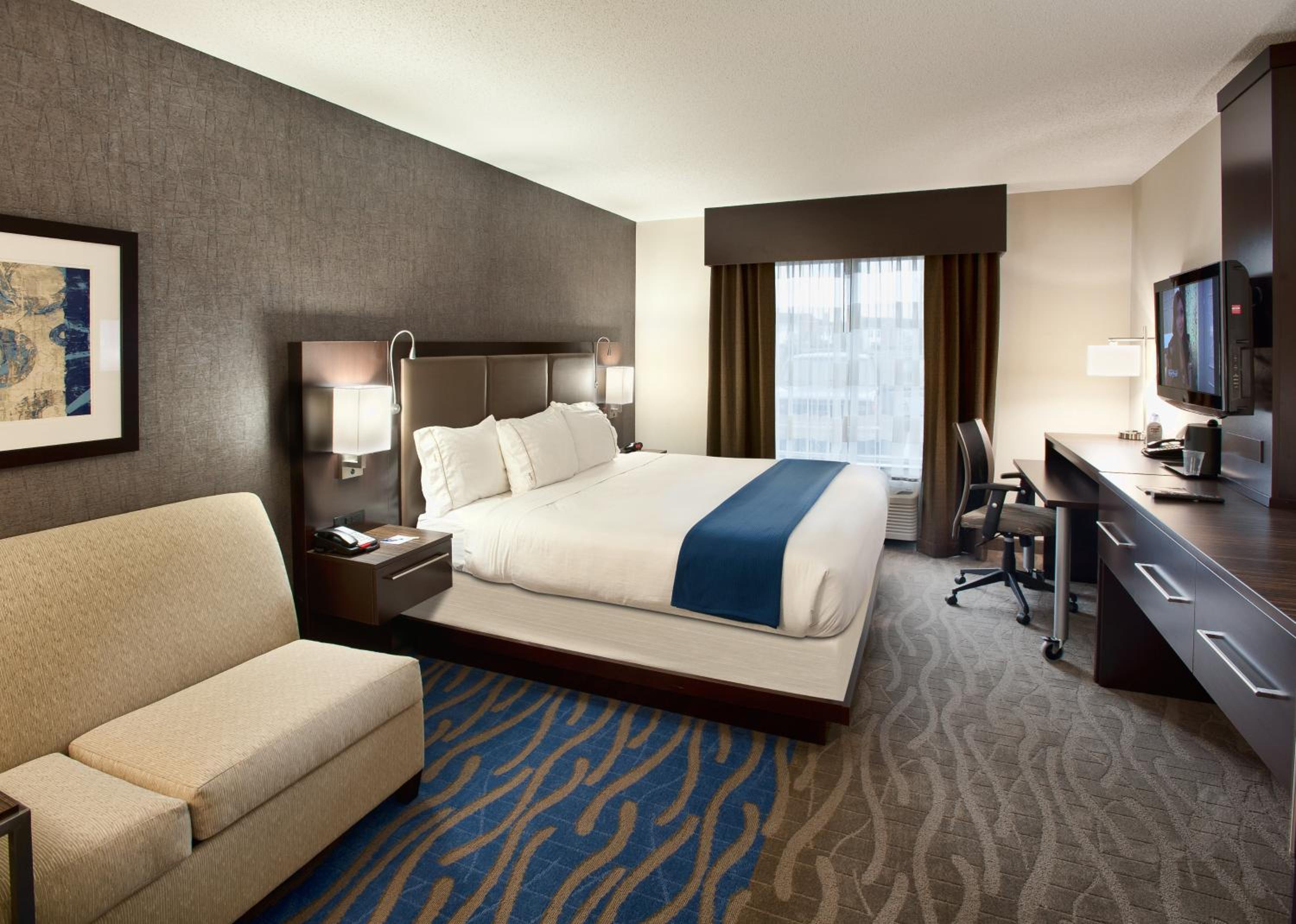 Standard King Room - Photo 2