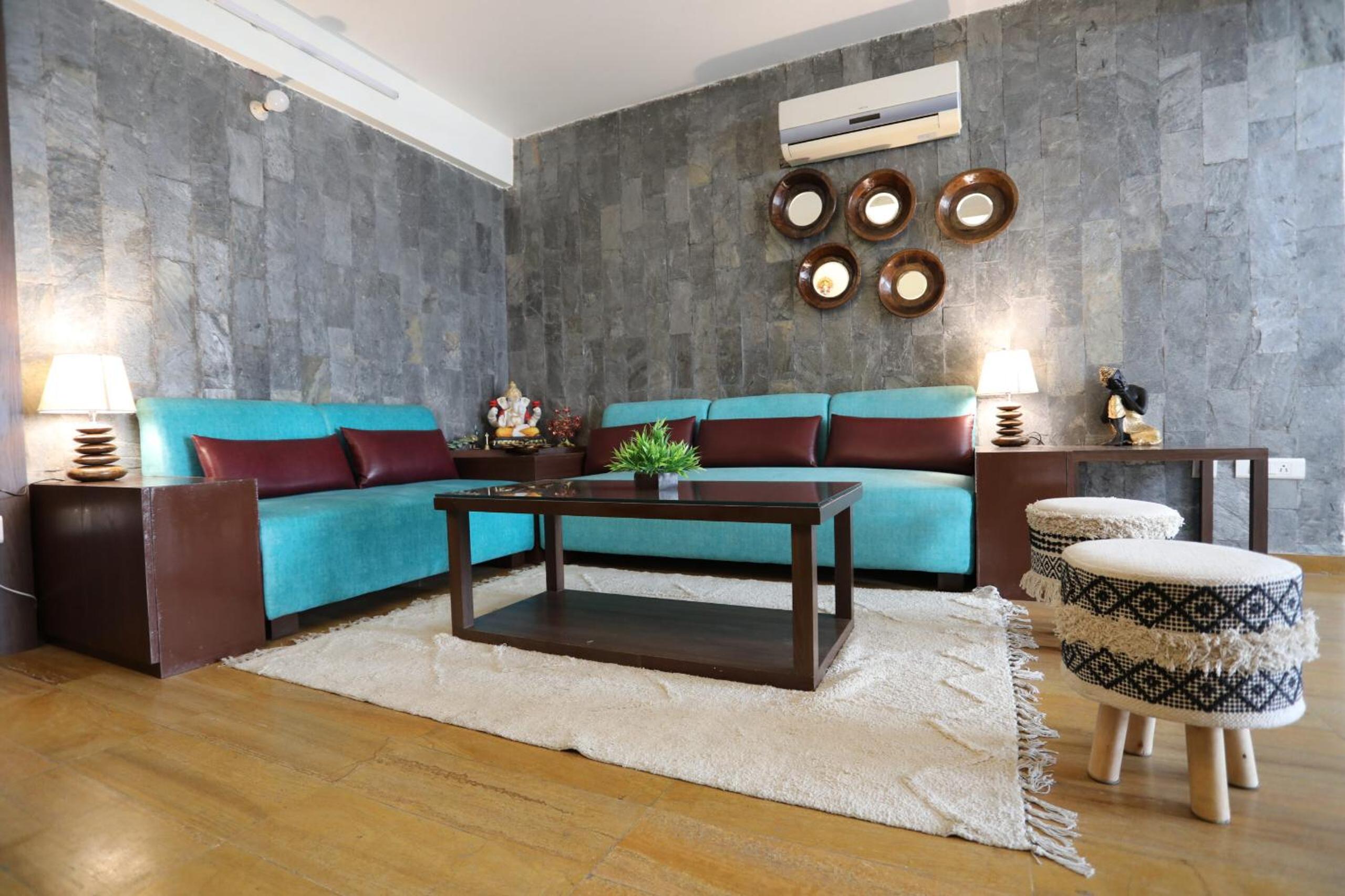Three-Bedroom Apartment - Photo 17