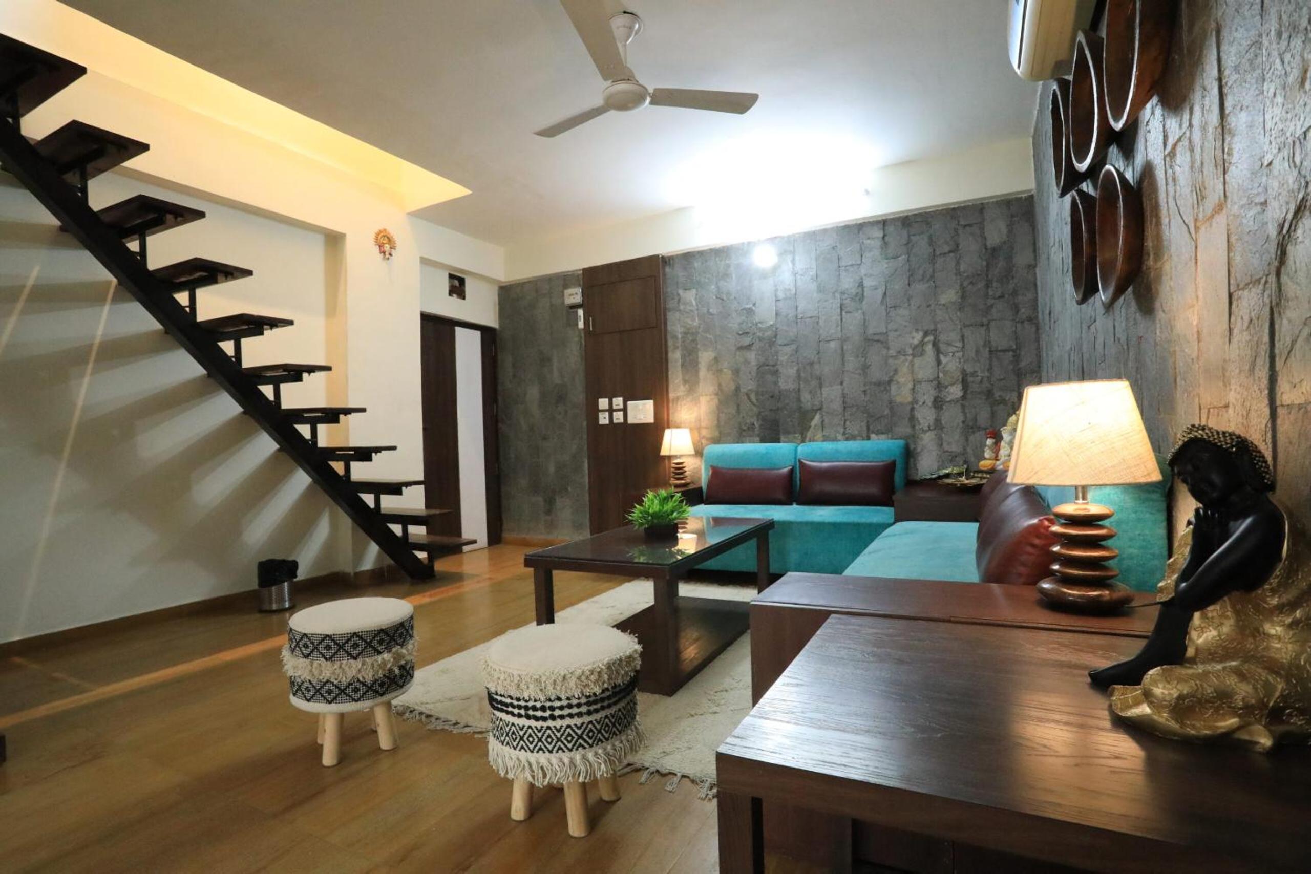 Three-Bedroom Apartment - Photo 1