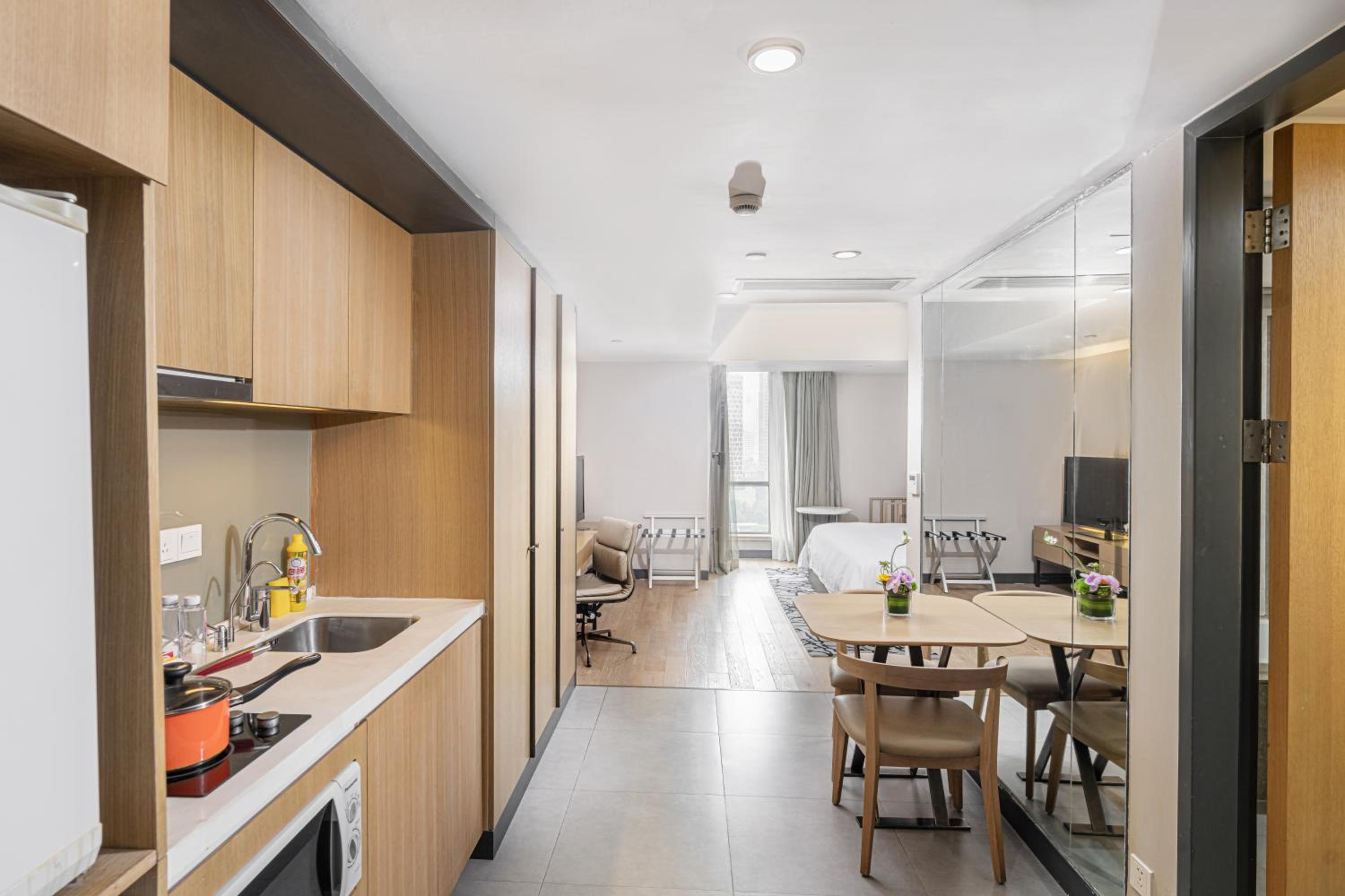 Studio Apartment - Special Offer thumbnail 5