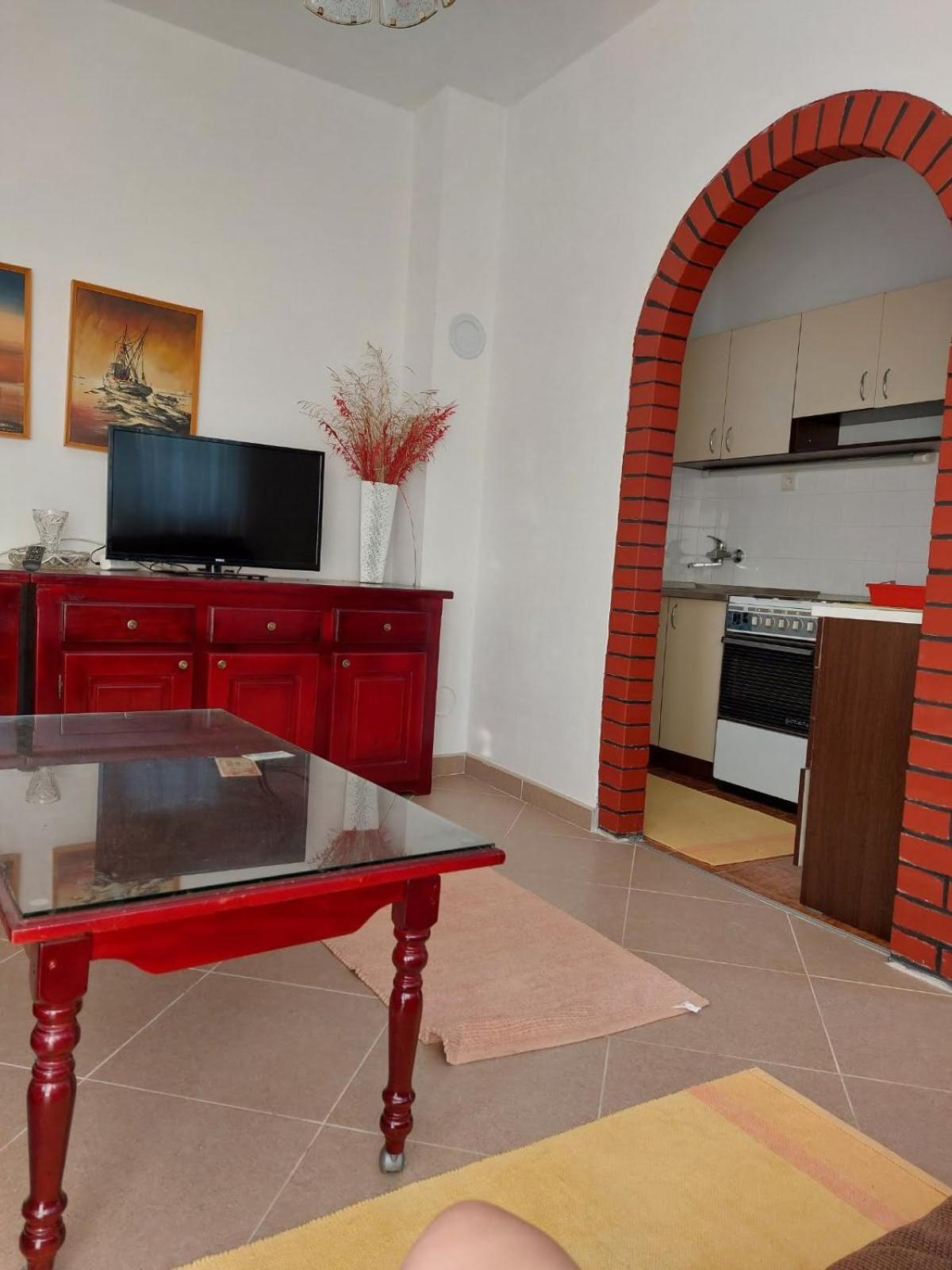 Apartment with Terrace photo 3