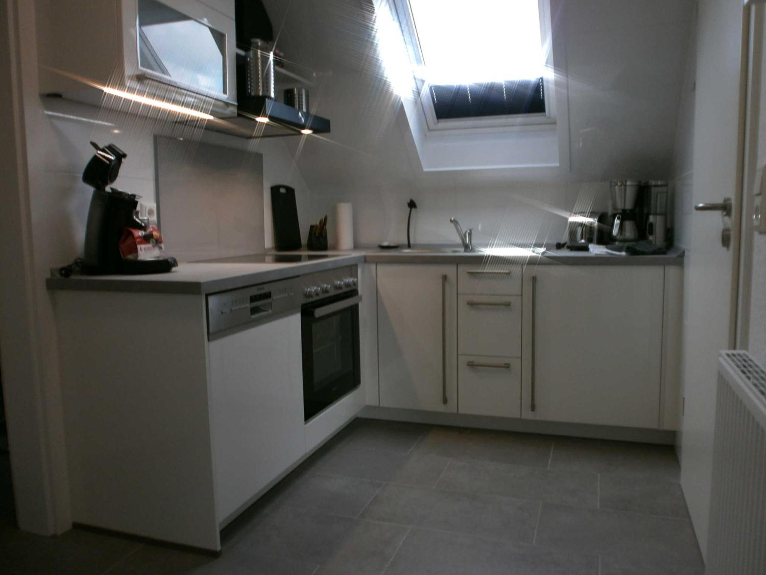 Two-Bedroom Apartment with Shower  photo 2