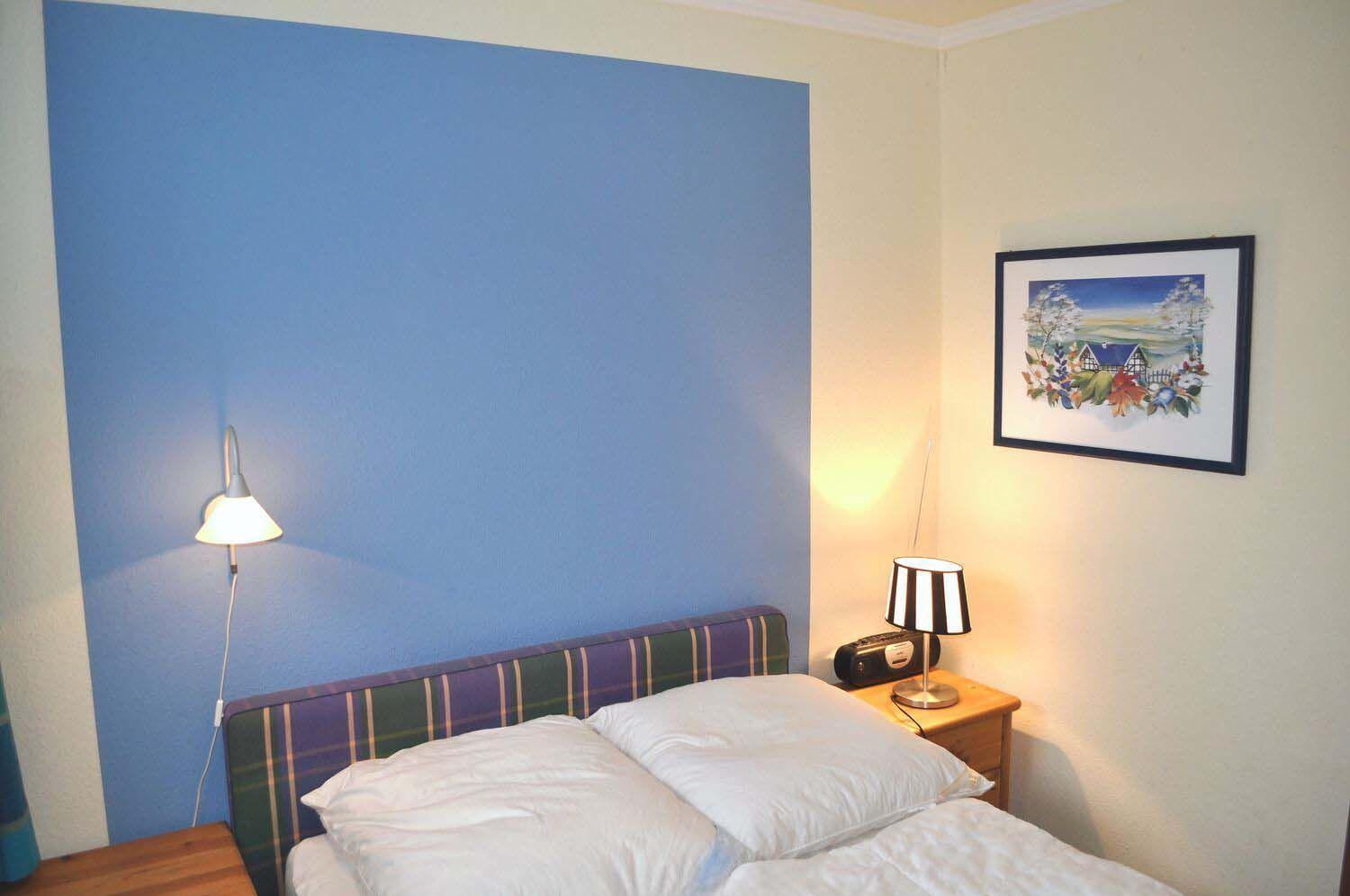 Two-Bedroom Apartment with Shower  photo 3
