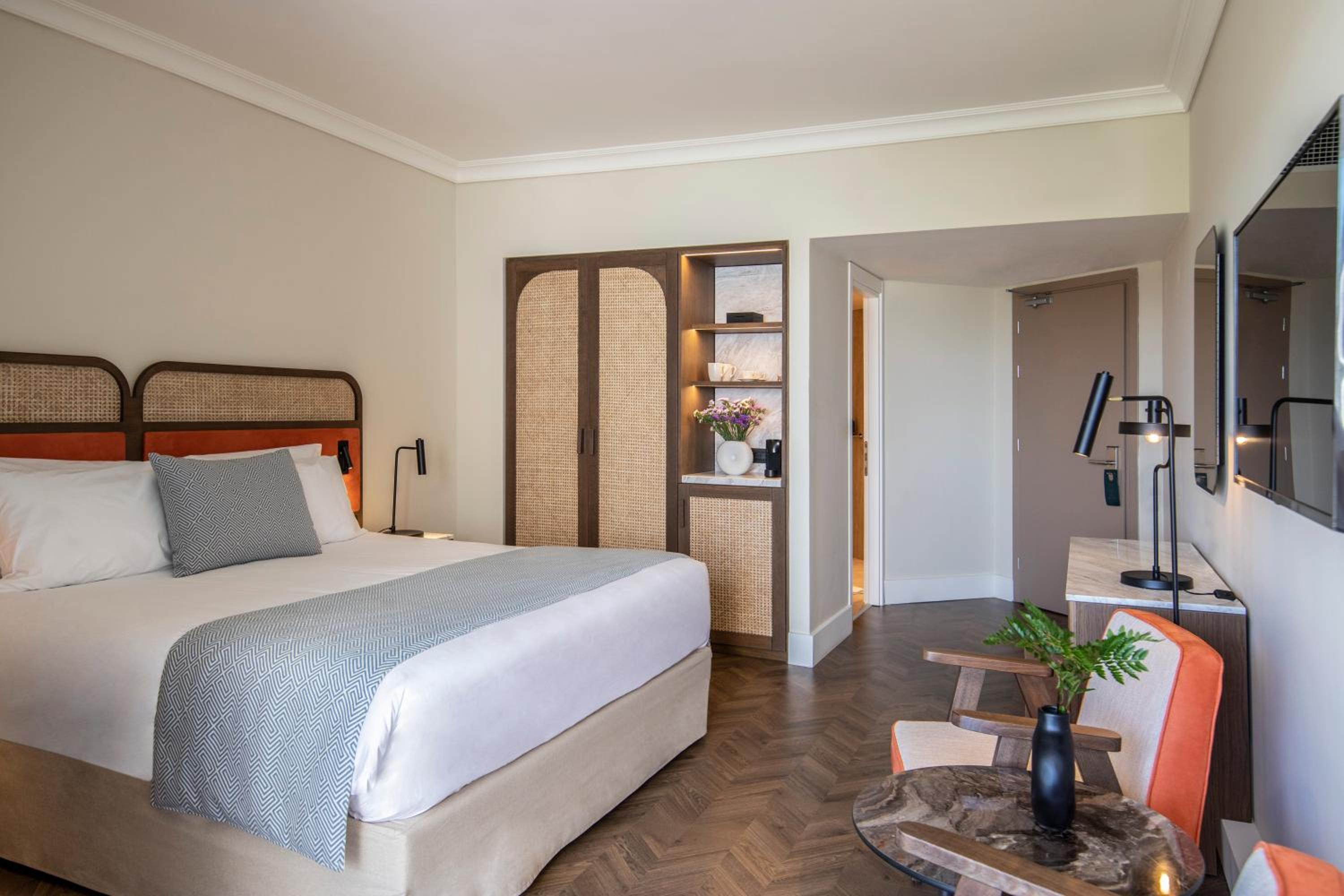 Superior Double or Twin Room with Garden View