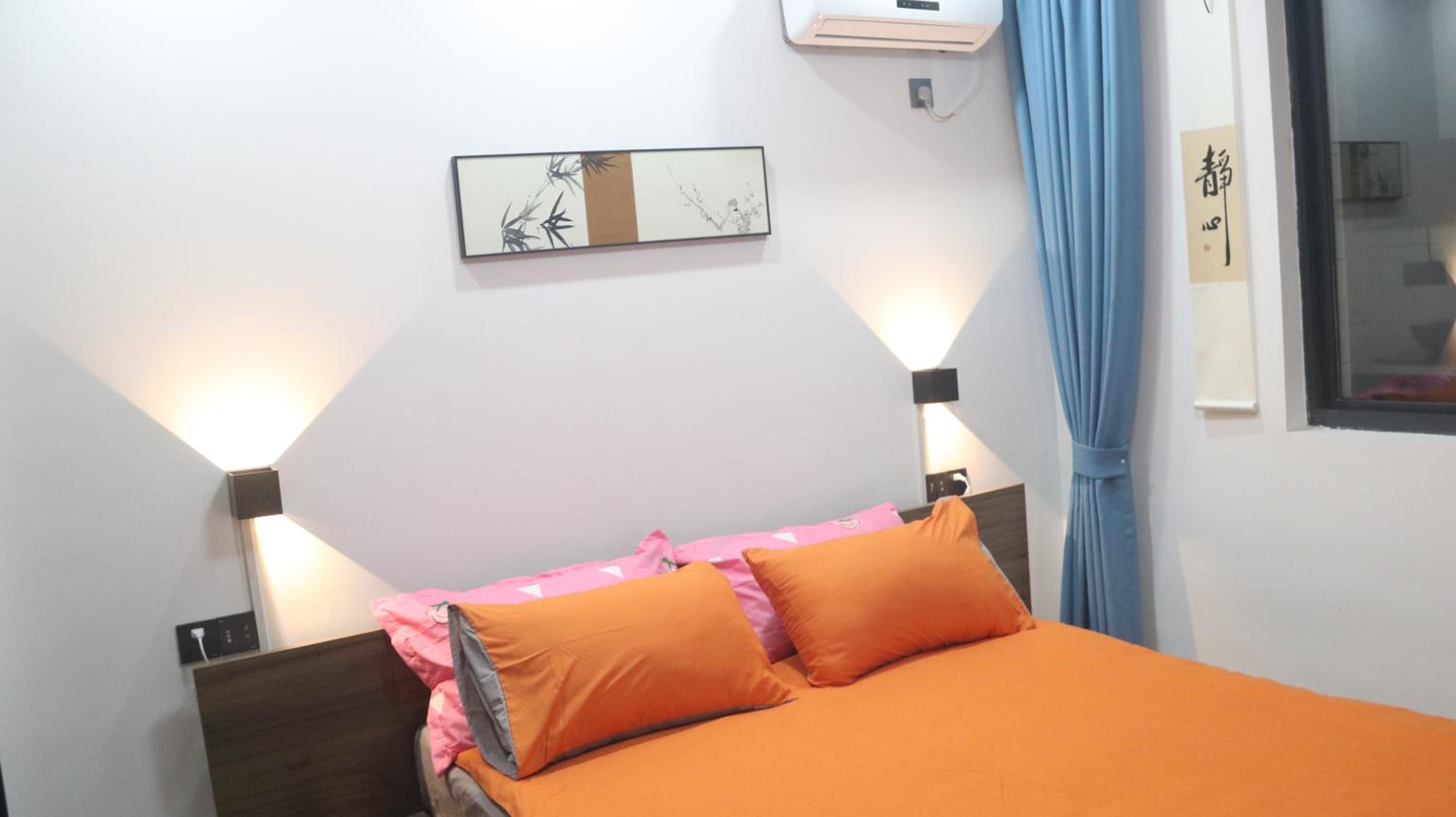 Double Room with Shared Bathroom photo 3
