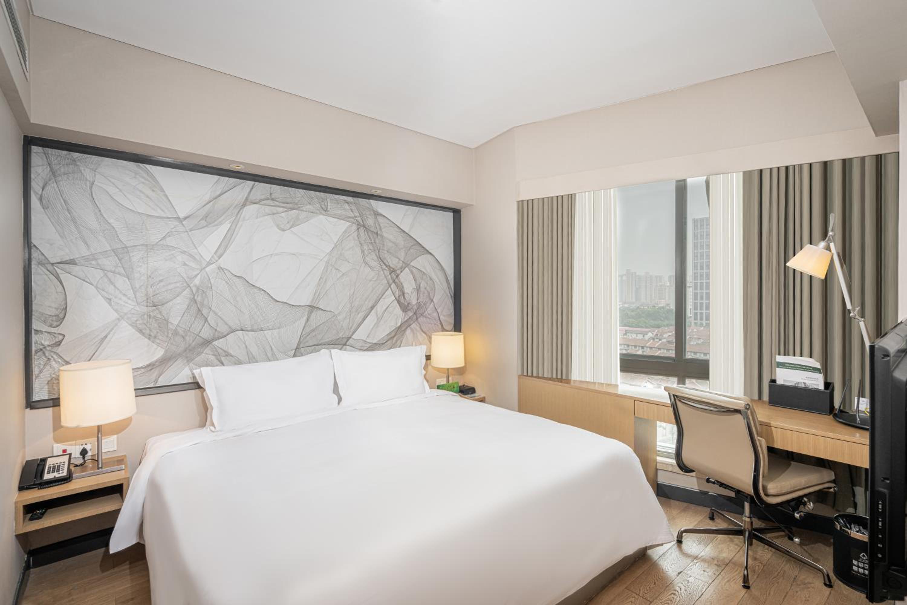 One-Bedroom Apartment Suite