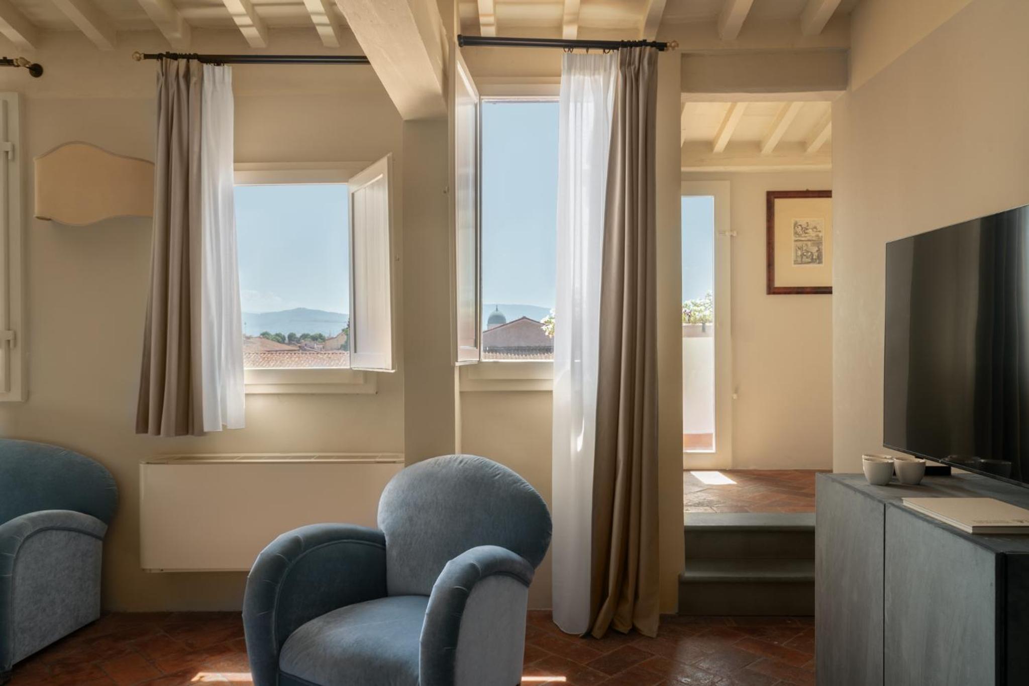 Suite with City View