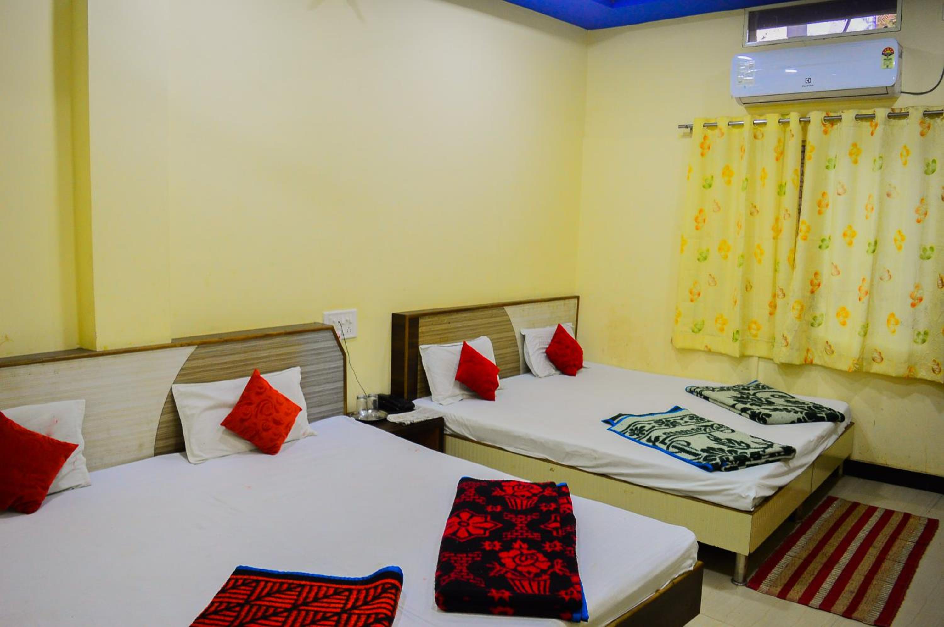 Standard Quadruple Room - Photo 5