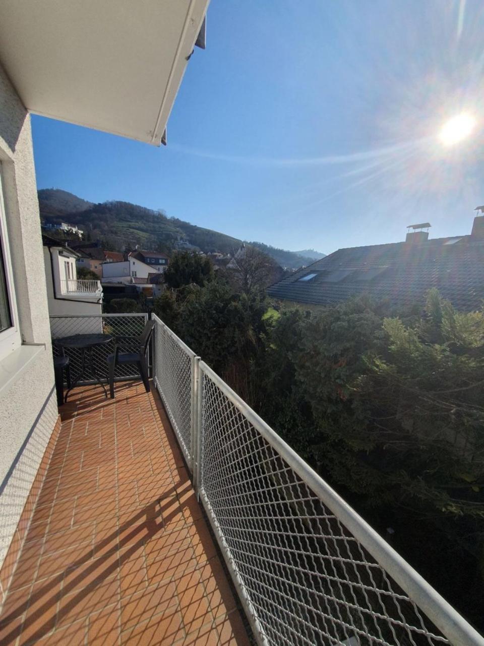 Apartment with Balcony photo 3