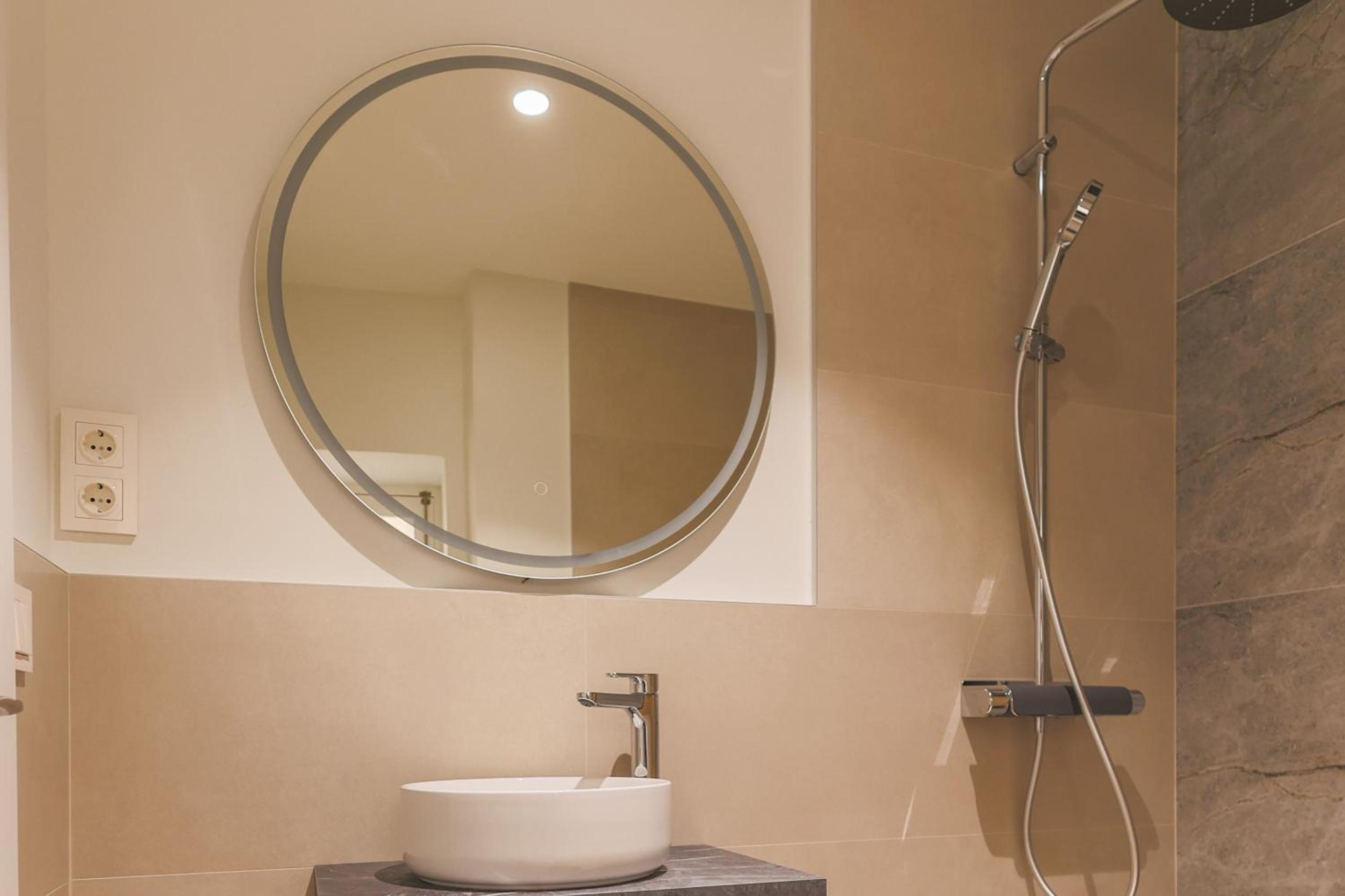 Double Room with Private Bathroom photo 3