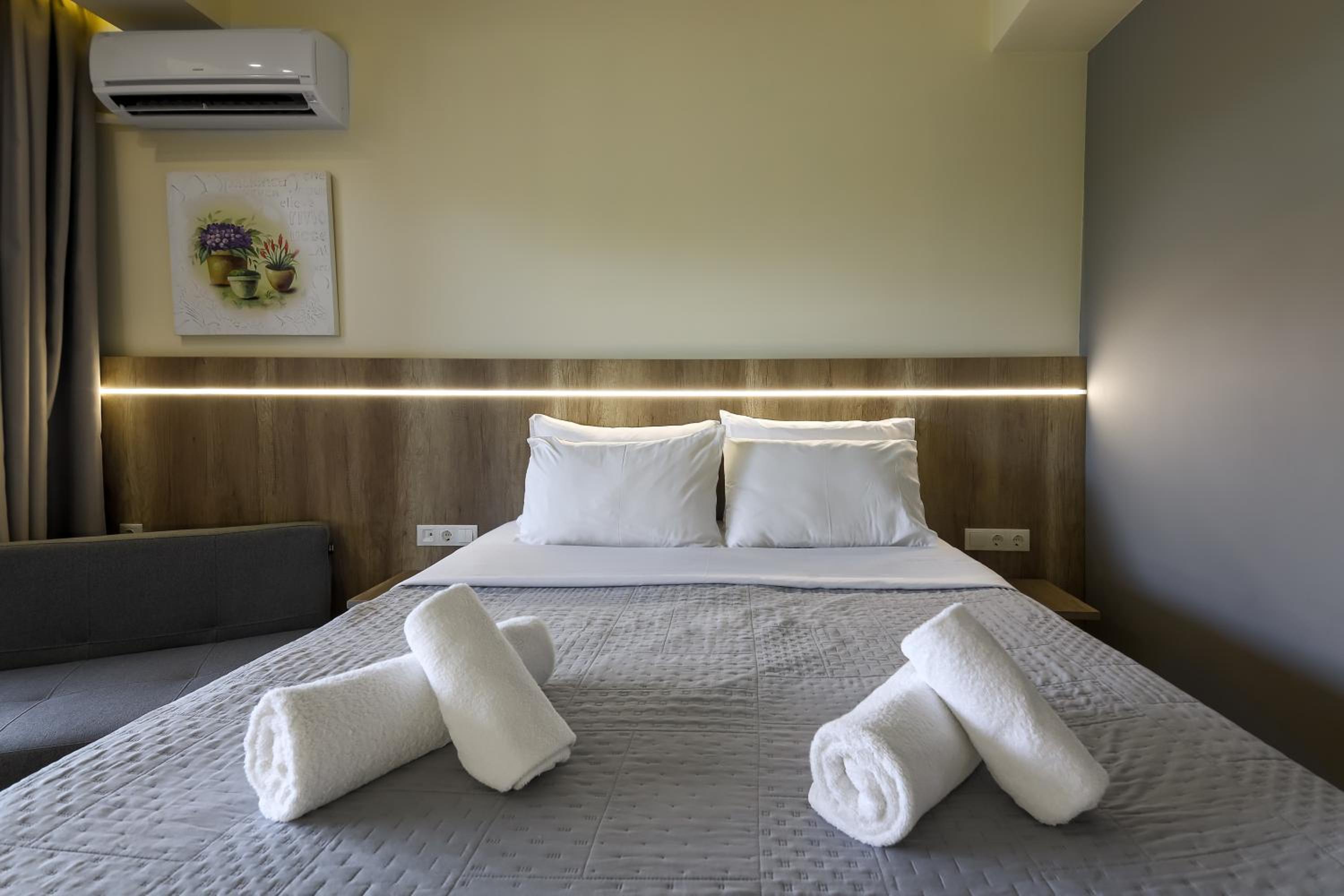 Superior Double Room - Photo 12