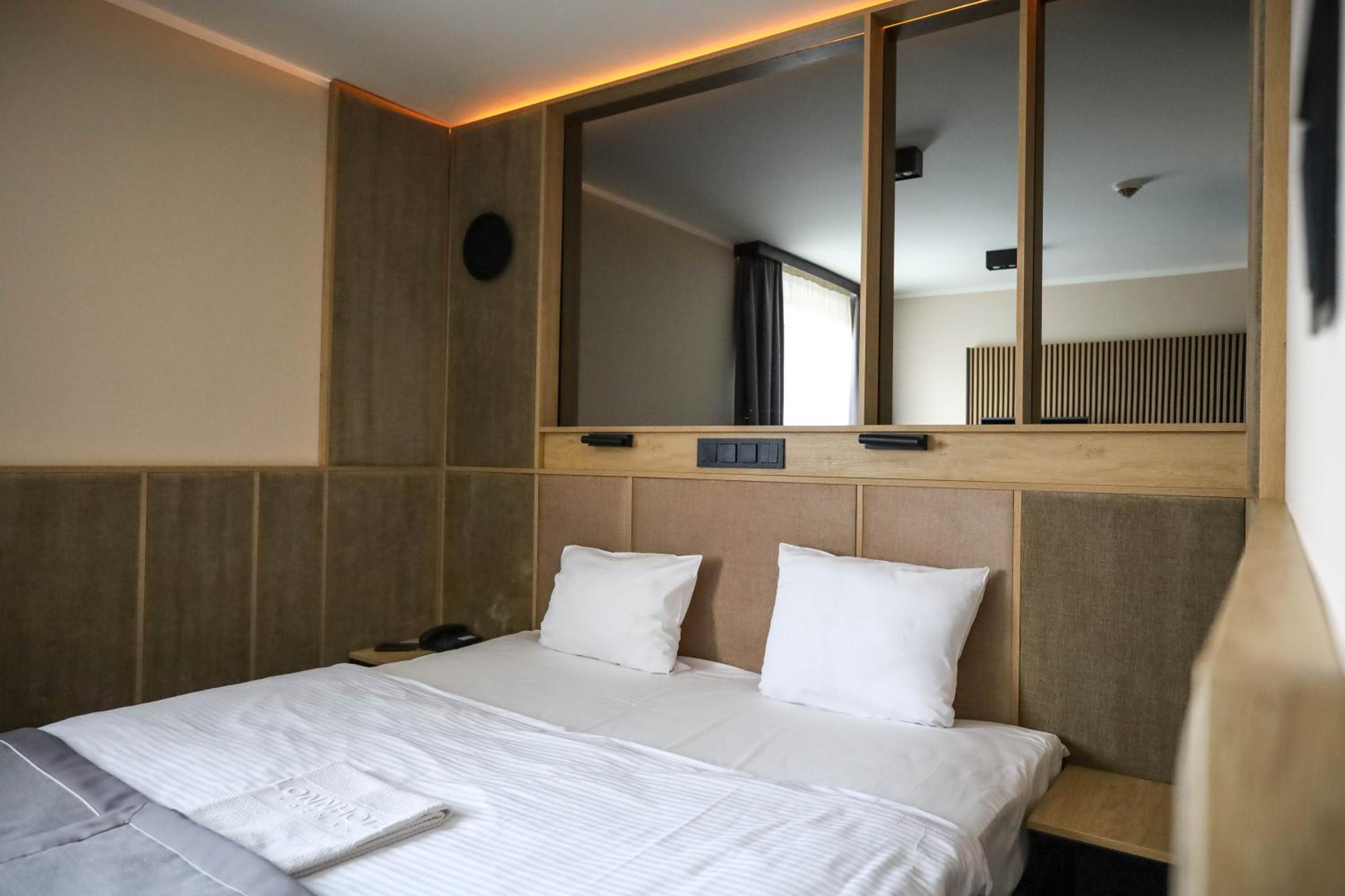 Business Double Room with Gym Access - Photo 22