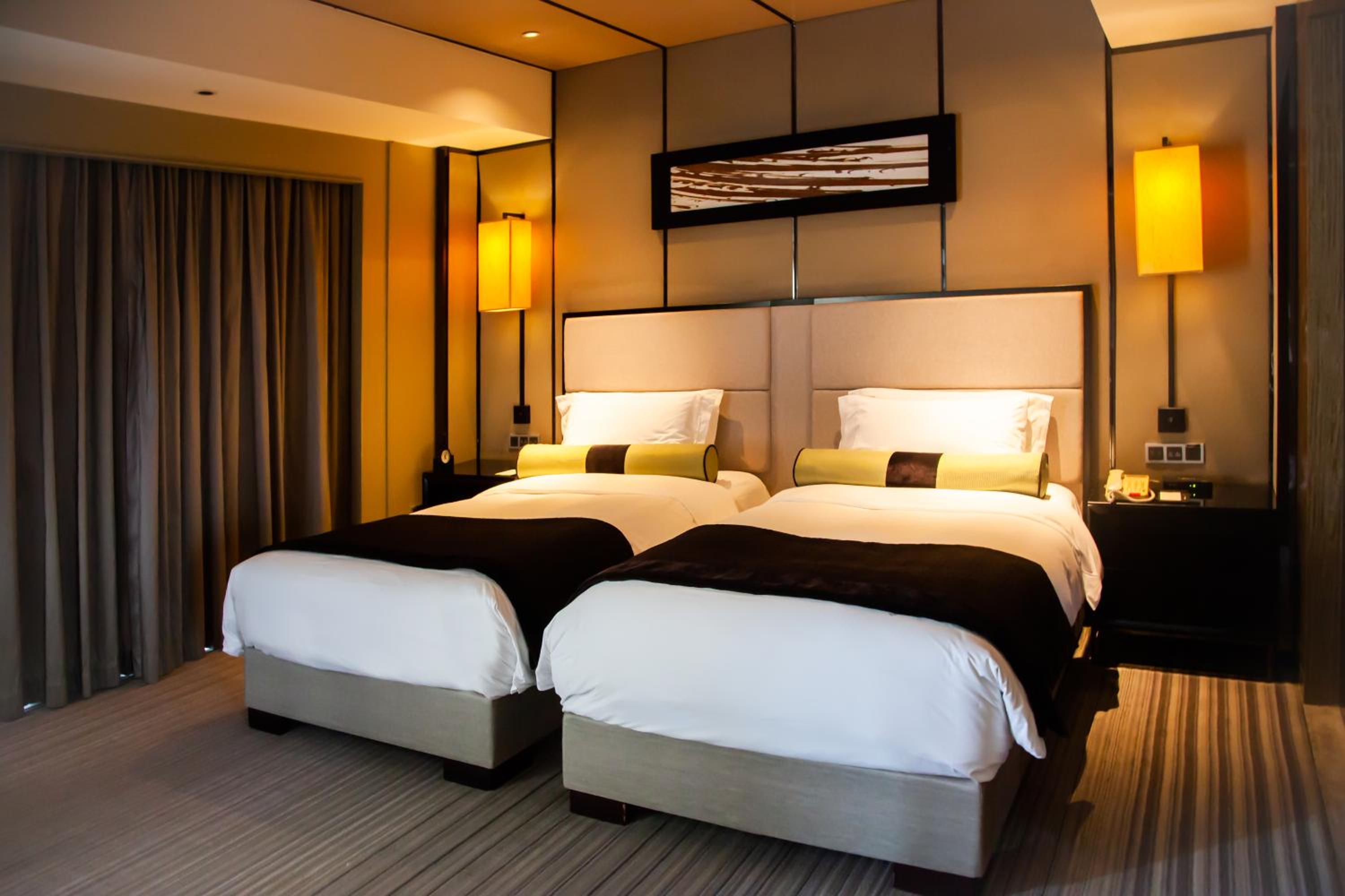 Superior Twin Room - Photo 4