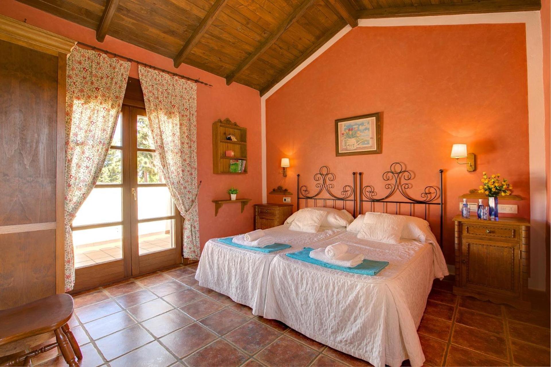 Villa de Tres Habitaciones