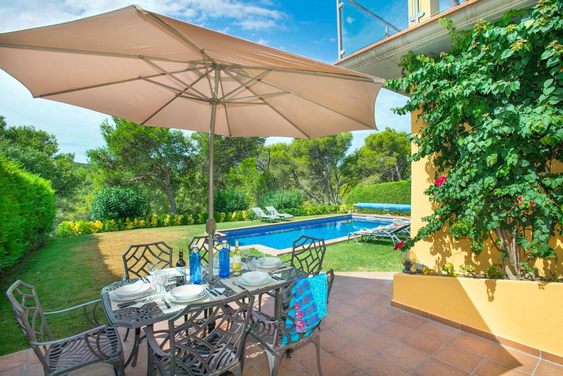Villa photo 3