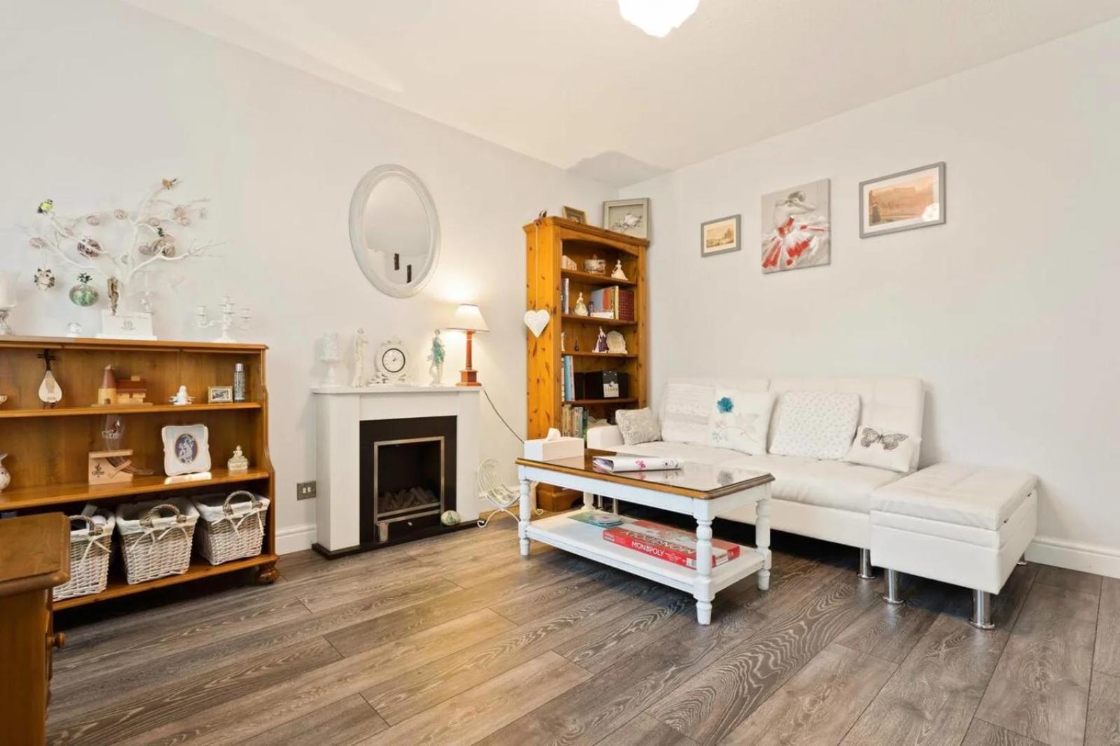 Two-Bedroom House photo 1