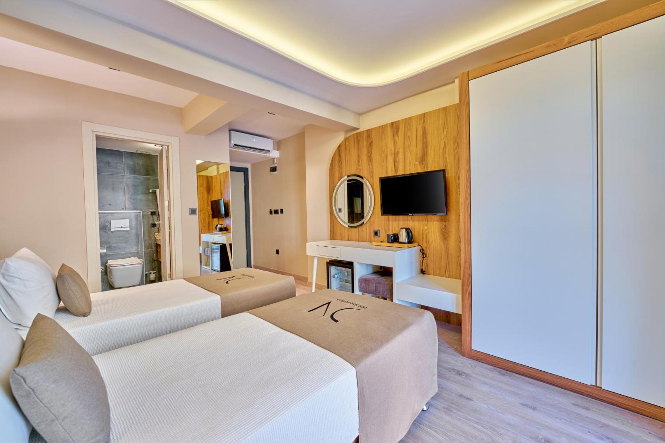 Family Suite thumbnail 6